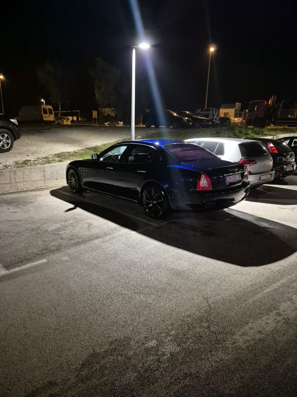 Maserati Quattroporte 4,2 V8 automatik, fotografija 9