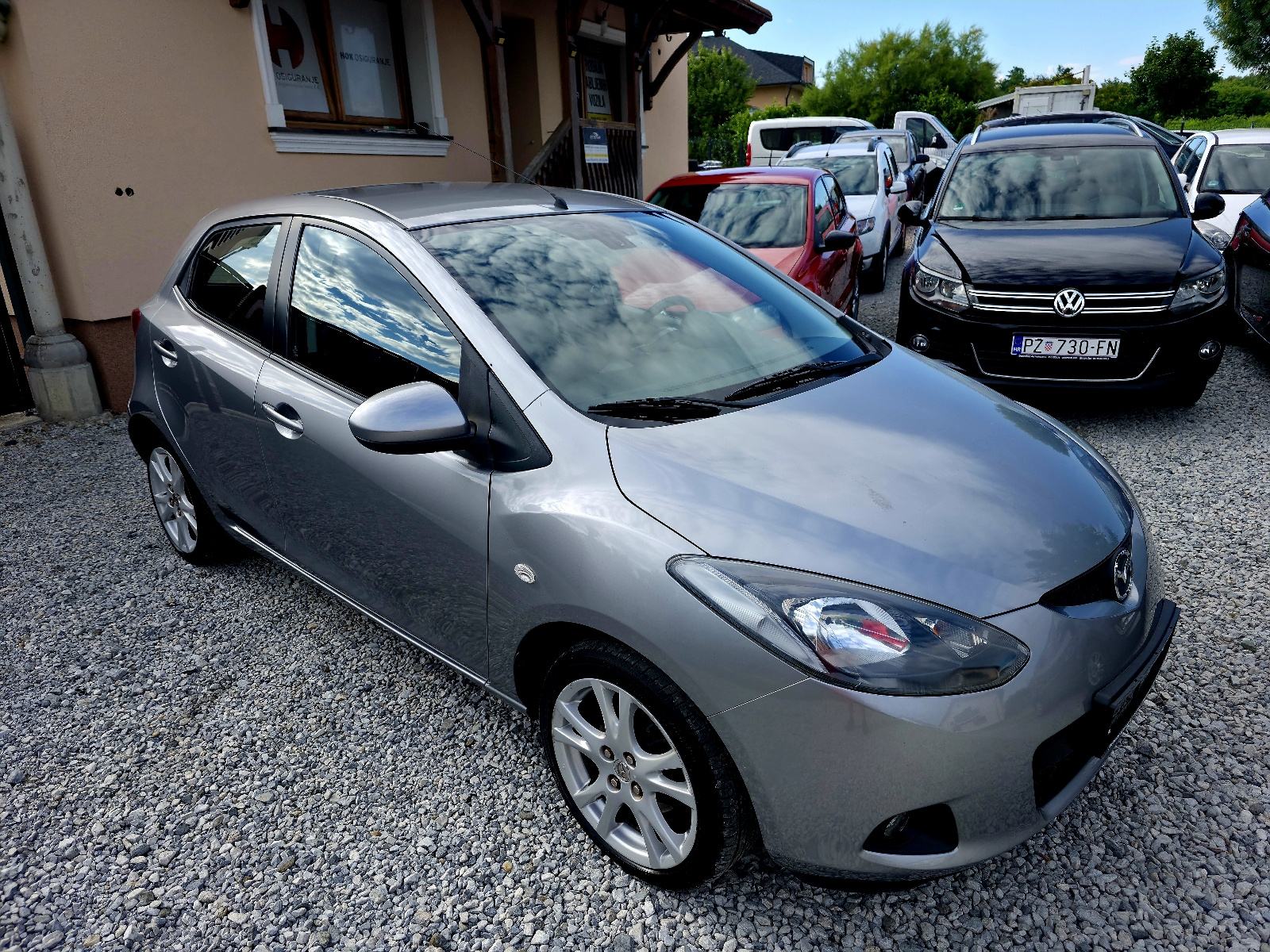 Mazda 2 1,3 benzin 63 kw: Klima,alu felge , grijanje sjedala...., fotografija 8