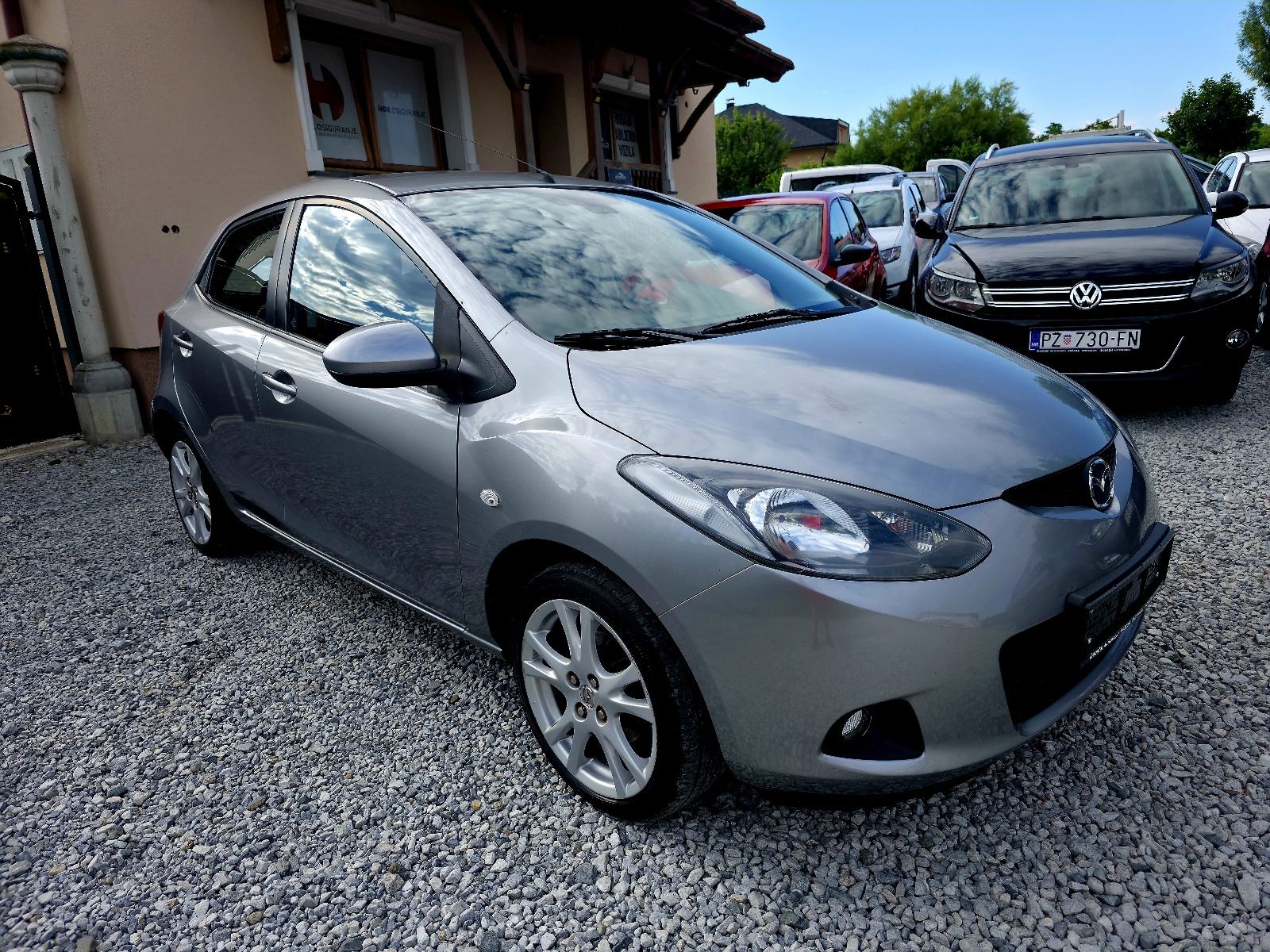 Mazda 2 1,3 benzin 63 kw: Klima,alu felge , grijanje sjedala...., fotografija 7