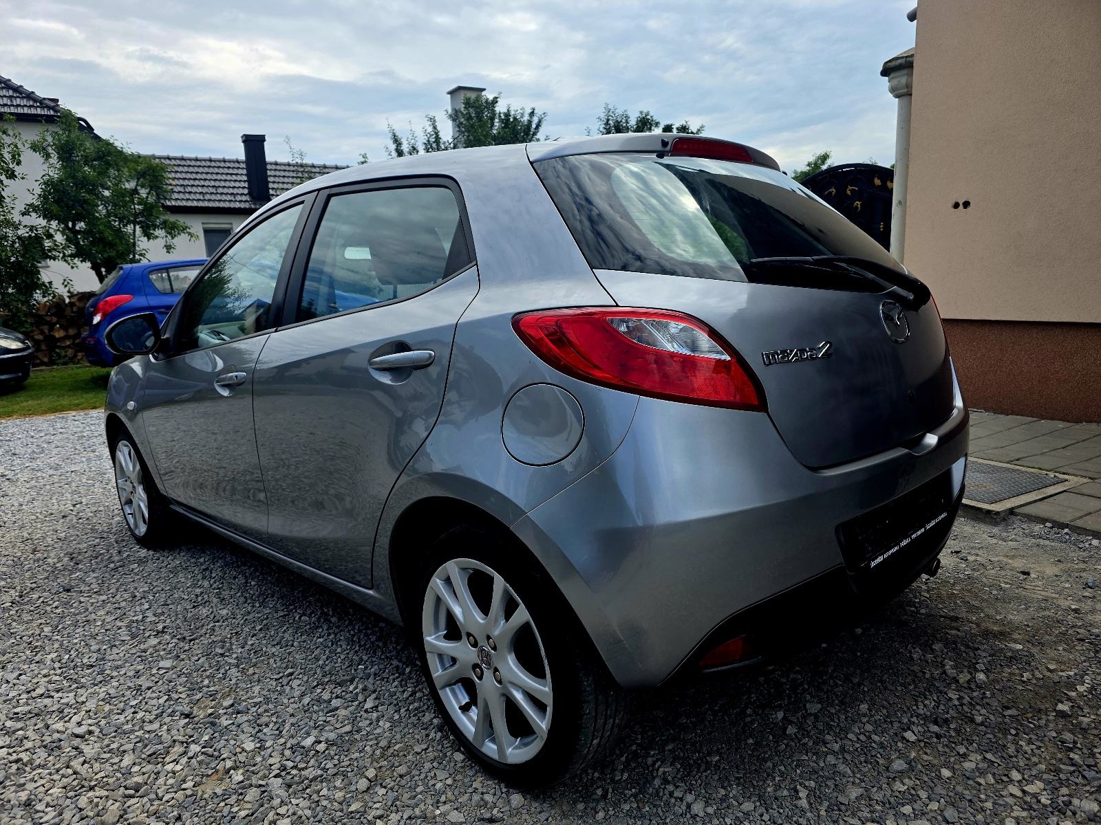 Mazda 2 1,3 benzin 63 kw: Klima,alu felge , grijanje sjedala...., fotografija 13