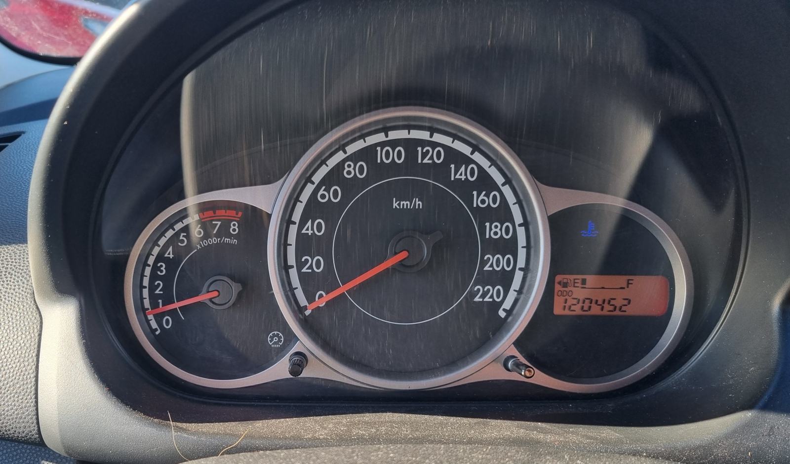 Mazda 2 1,3 i CE Pro , klima , kredit, fotografija 8