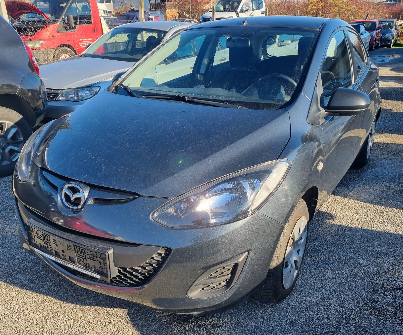Mazda 2 1,3 i CE Pro , klima , kredit, fotografija 2