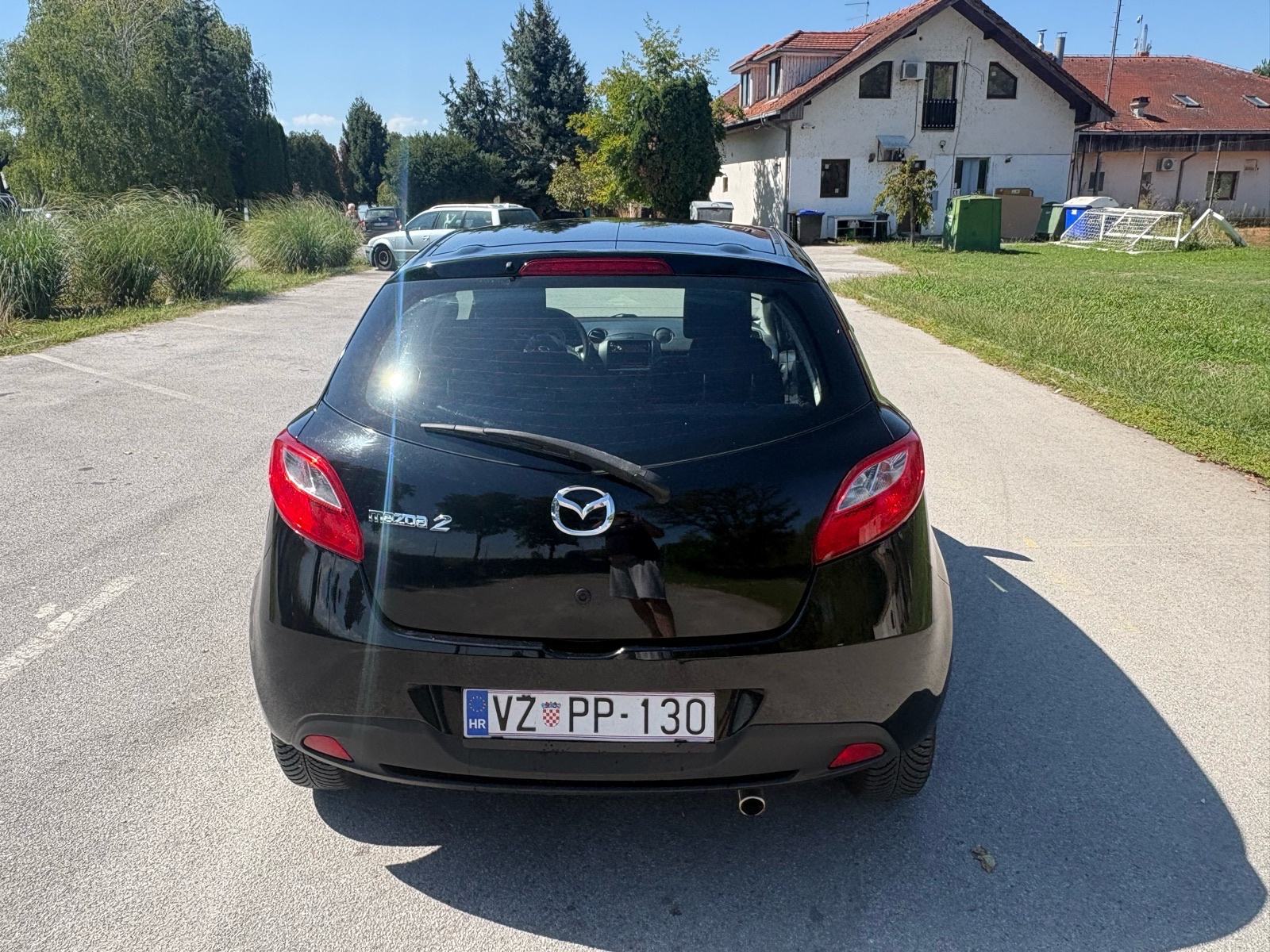 Mazda 2 1,3 i CE Pro, fotografija 6