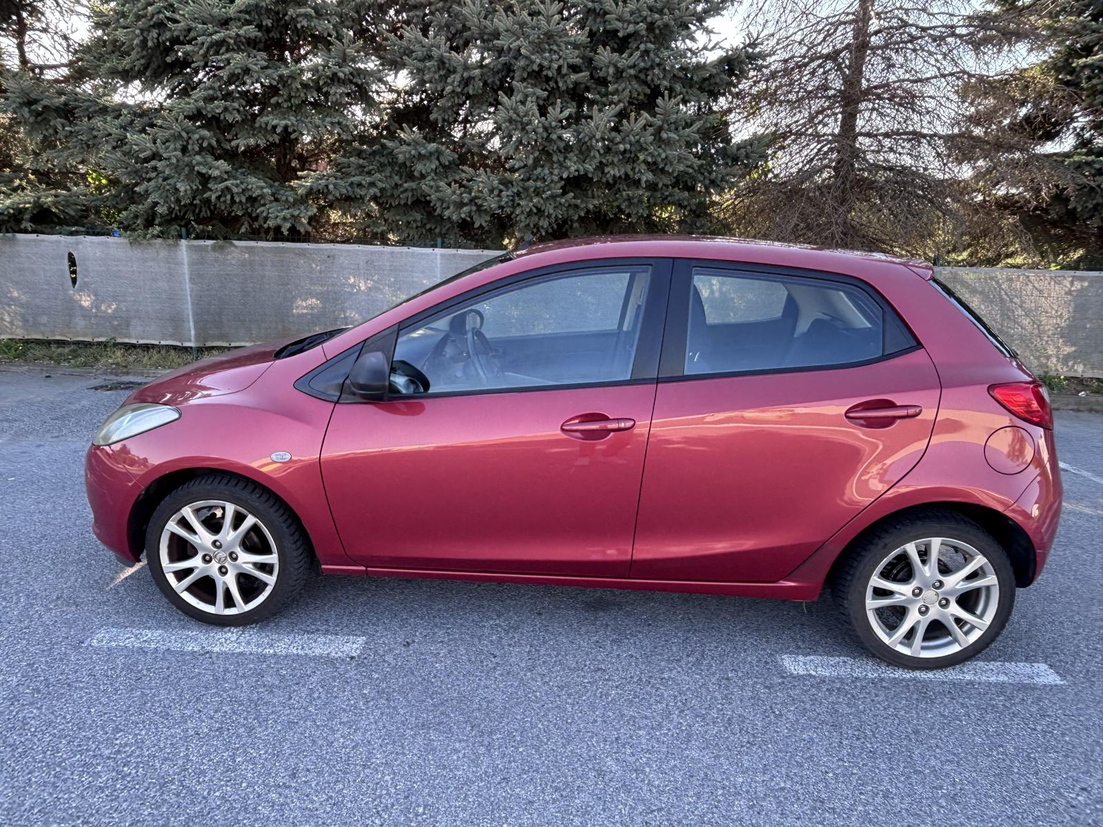 Mazda 2 1,3 i TE, fotografija 5