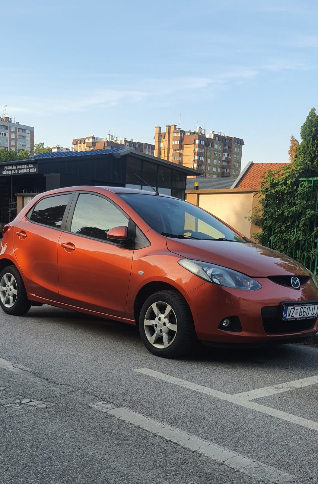 Mazda 2 1,3 i TE, fotografija 6