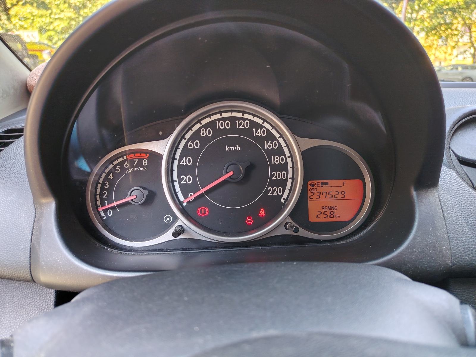 Mazda 2 1,3 i TE, fotografija 9