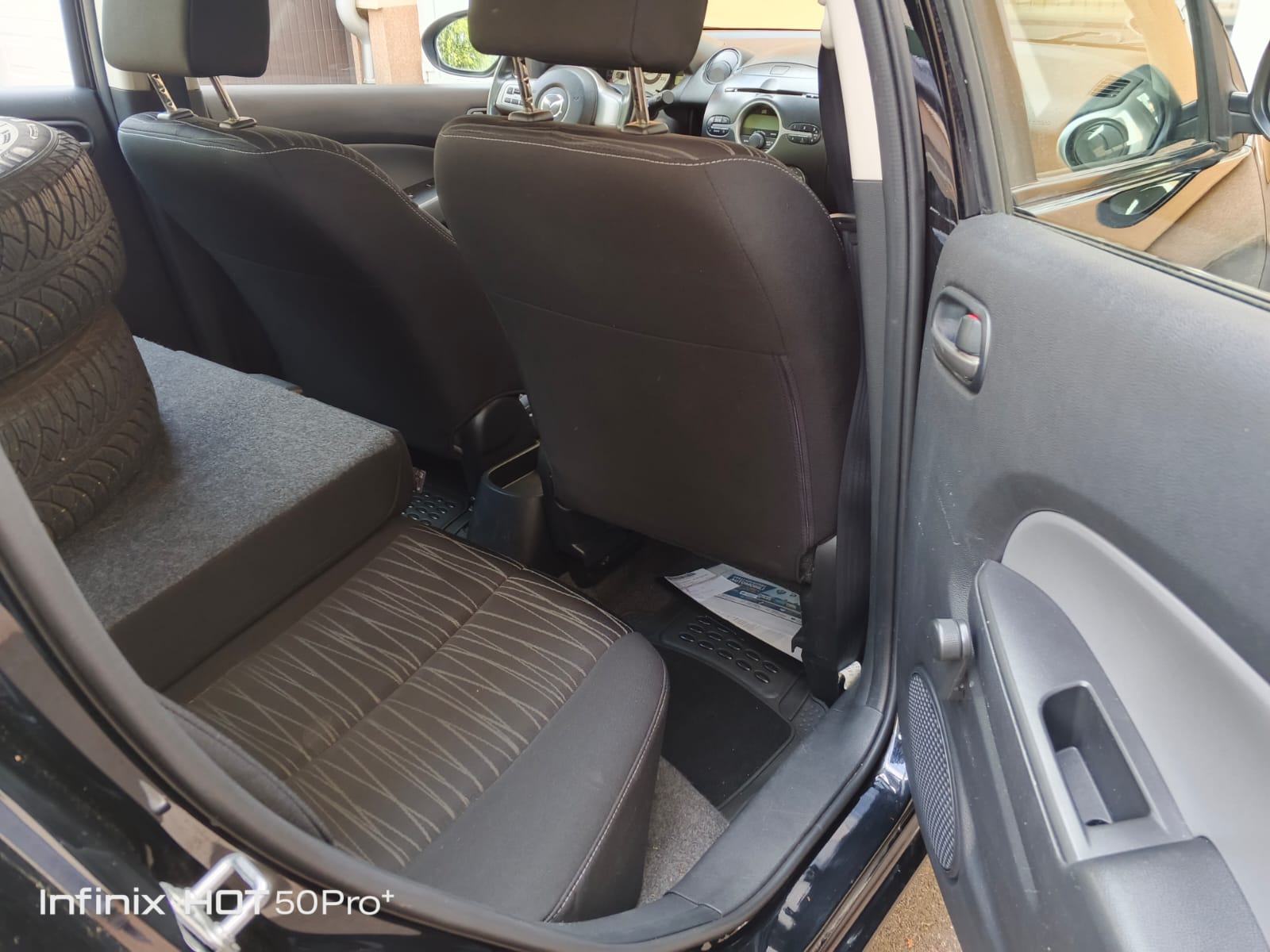 Mazda 2 1.3i Klima LJETUJTE SA NAMA - AO I POMOĆ NA CESTI 1 GOD GRATIS, fotografija 13