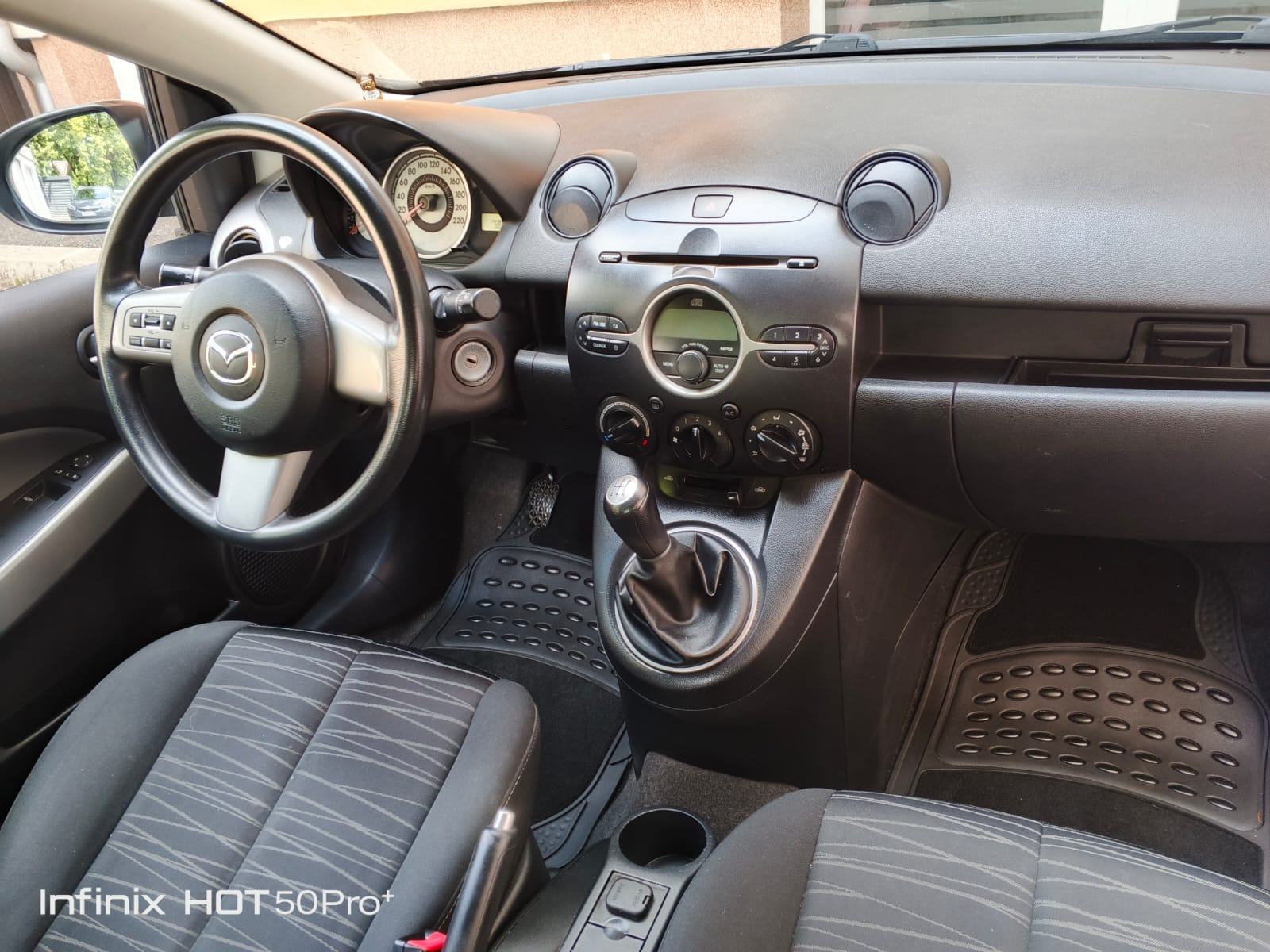 Mazda 2 1.3i Klima LJETUJTE SA NAMA - AO I POMOĆ NA CESTI 1 GOD GRATIS, fotografija 9