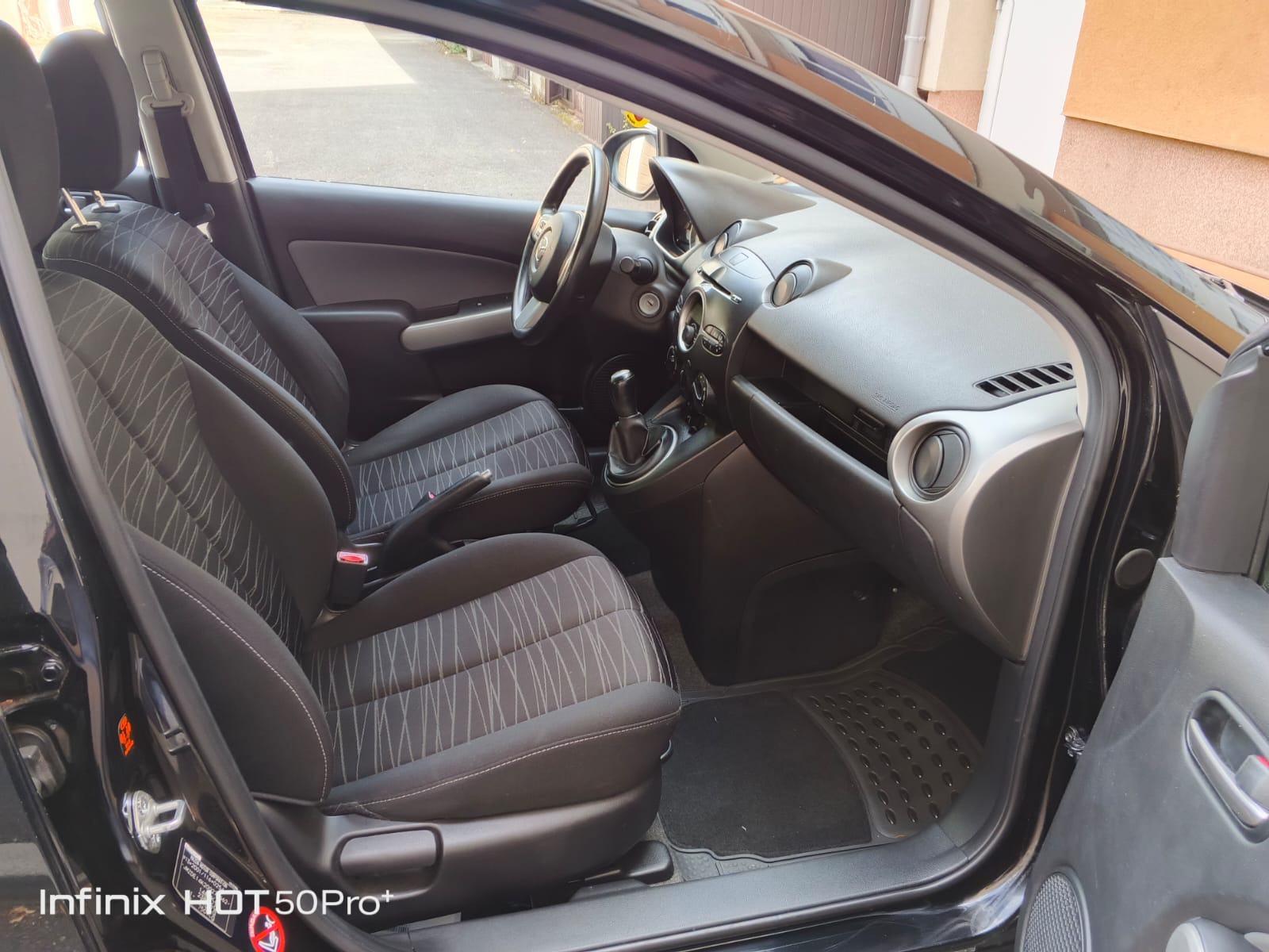 Mazda 2 1.3i Klima LJETUJTE SA NAMA - AO I POMOĆ NA CESTI 1 GOD GRATIS, fotografija 11
