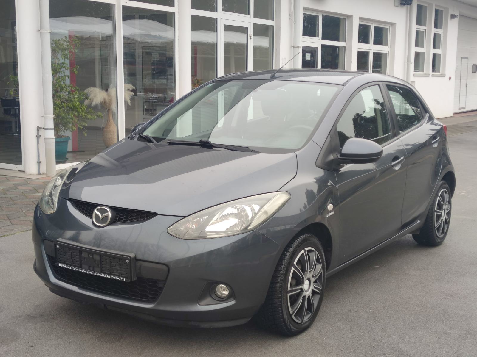 Mazda 2 1.4 CD KLIMA PARKING SENZORI PUTNI KOMPJUTER, fotografija 5