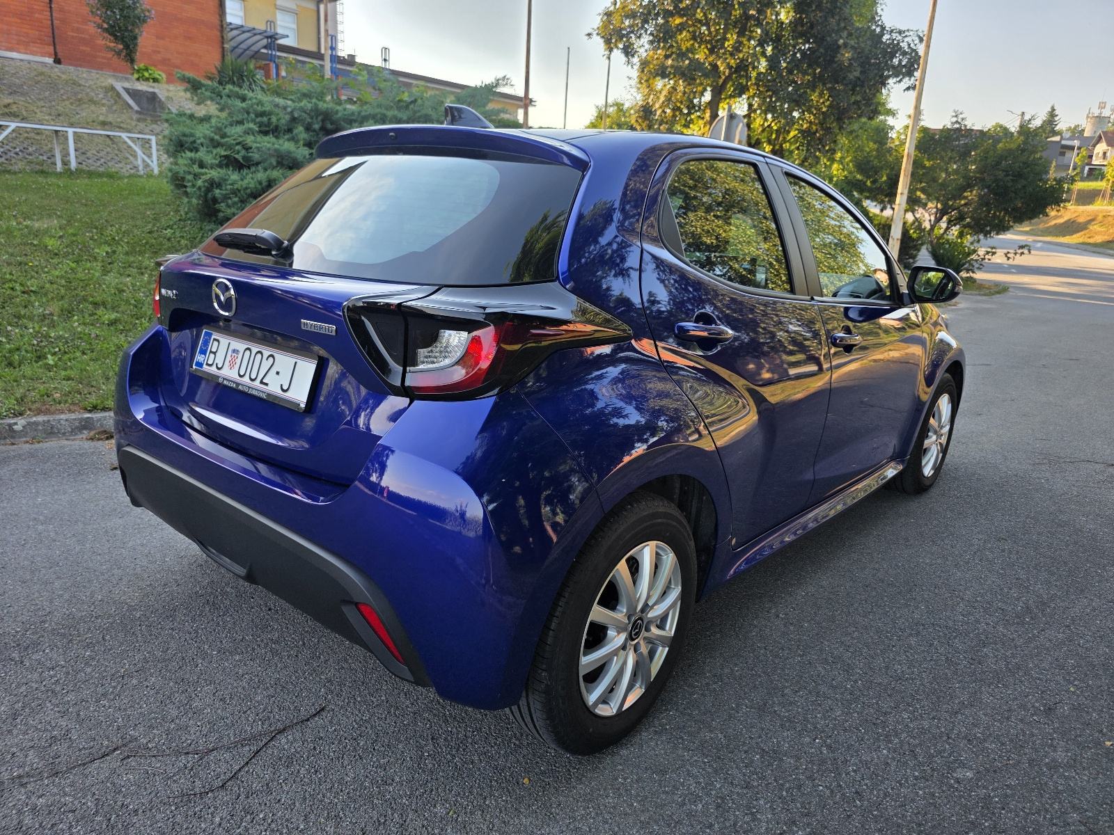Mazda 2 1.5 Hybrid automatik, fotografija 5