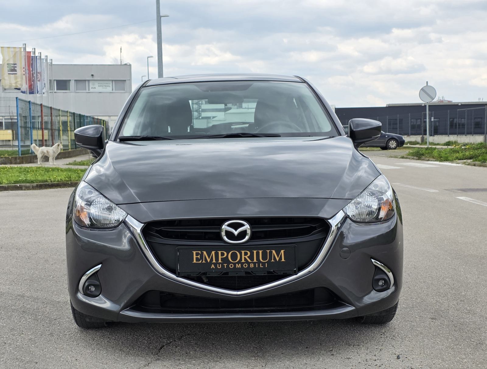 Mazda 2 1.5D TOP STANJE 110000km, fotografija 2