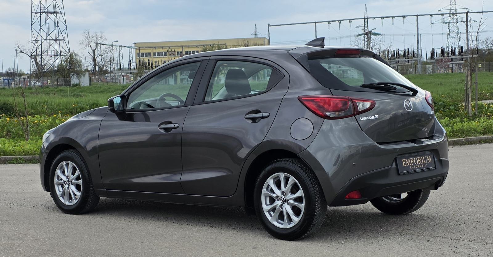 Mazda 2 1.5D TOP STANJE 110000km, fotografija 4