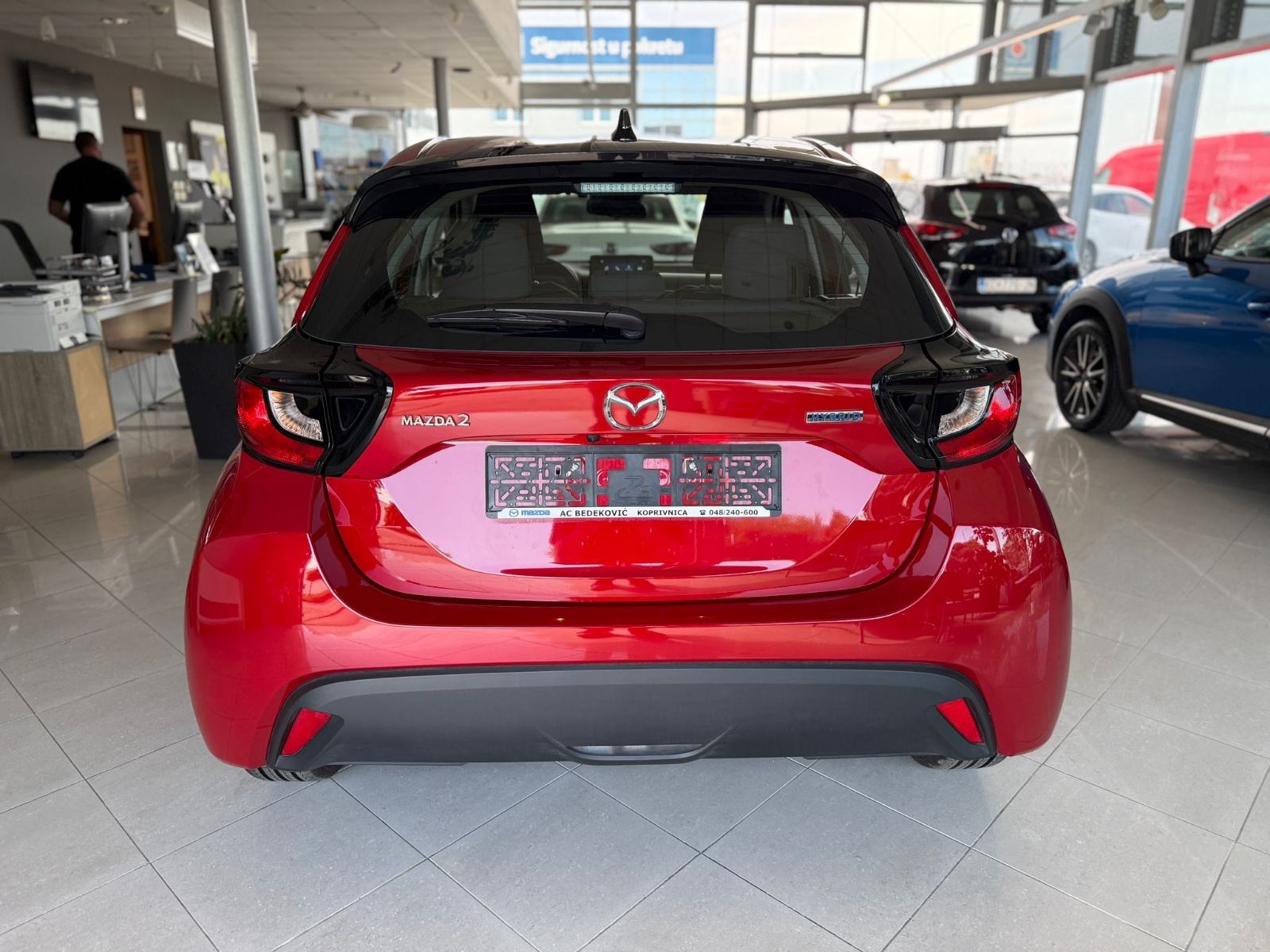 MAZDA 2 1.5L HYBRID CVT CENTRE-LINE 9150 KM JAMSTVO DO 20.05.2031GOD., fotografija 6