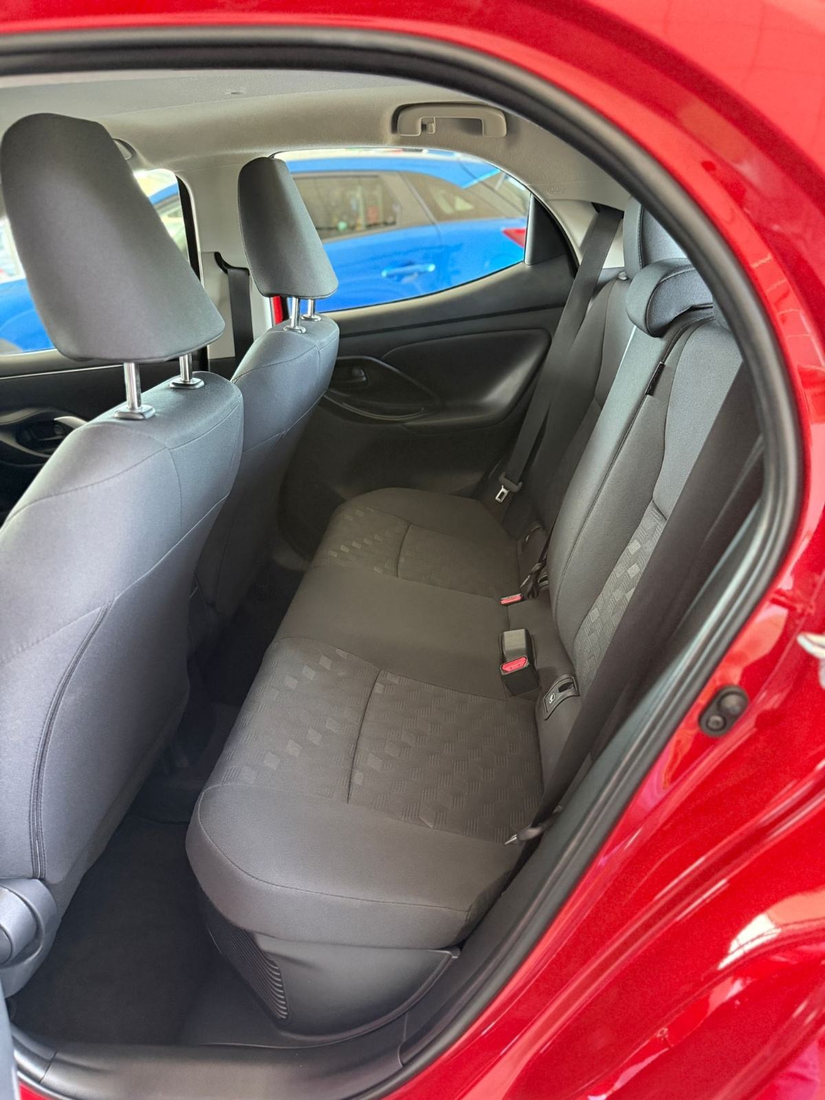 MAZDA 2 1.5L HYBRID CVT CENTRE-LINE 9150 KM JAMSTVO DO 20.05.2031GOD., fotografija 17