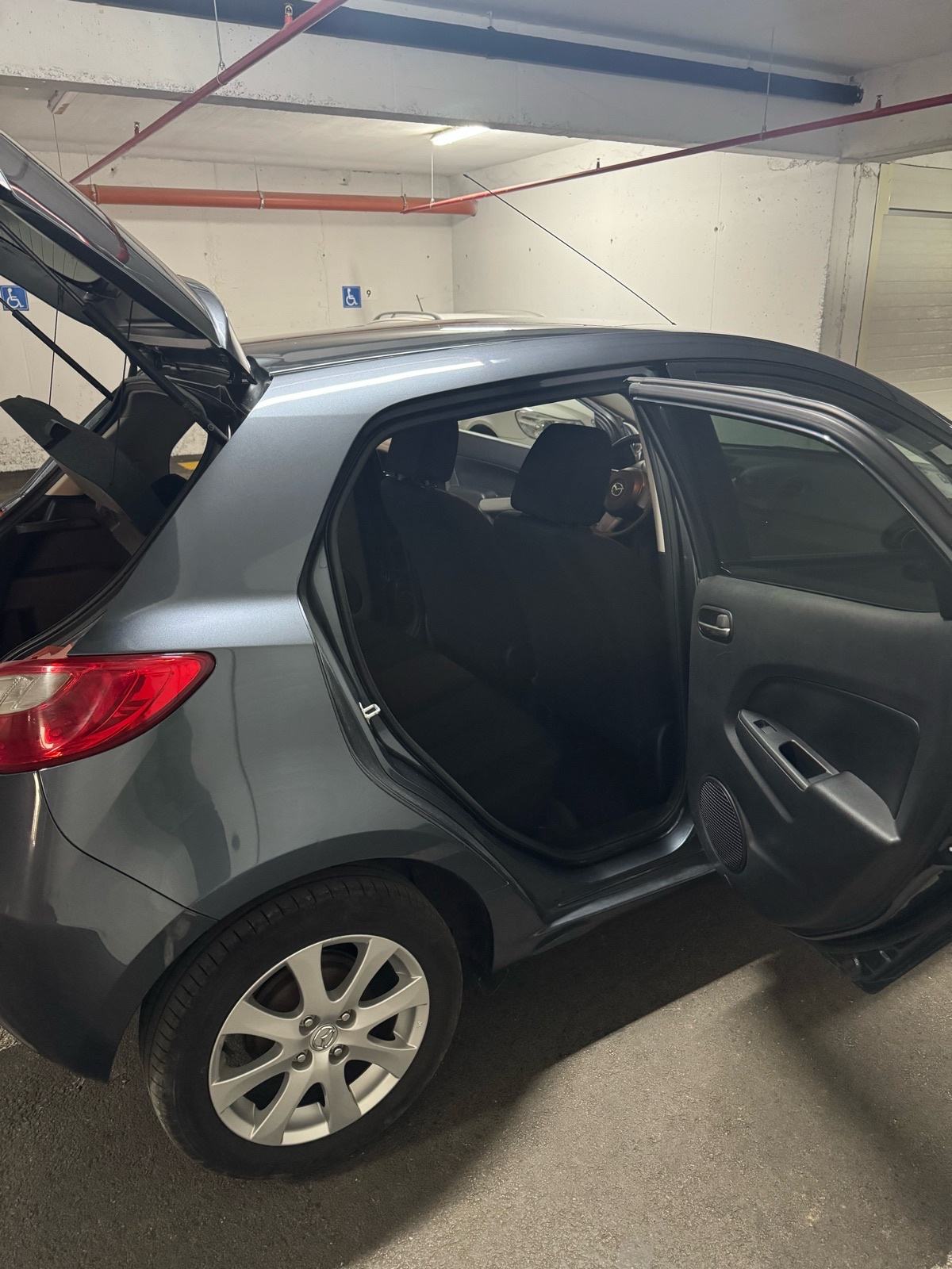 Mazda 2 1.6 MZ-CD-Diesel 2011.g, fotografija 6