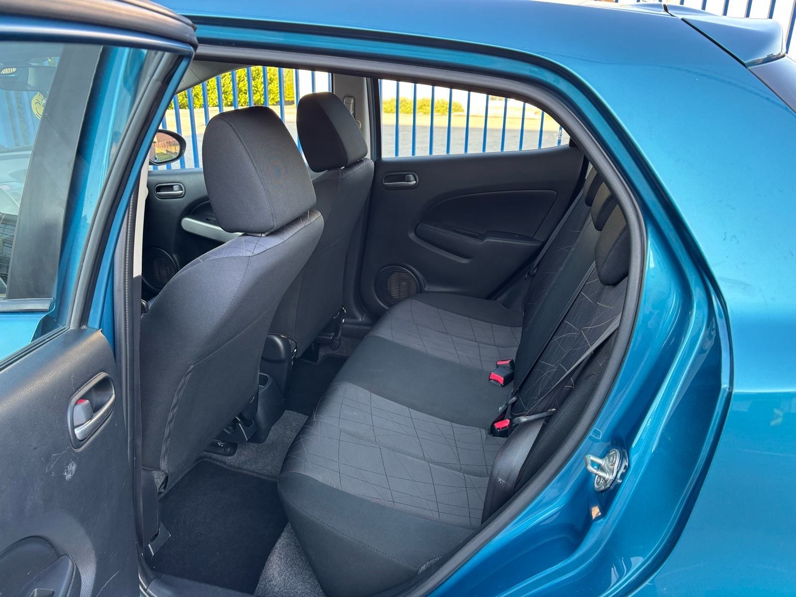 Mazda 2 1.6d, CD95, Reg1god.,Održavana,Full oprema!, fotografija 14