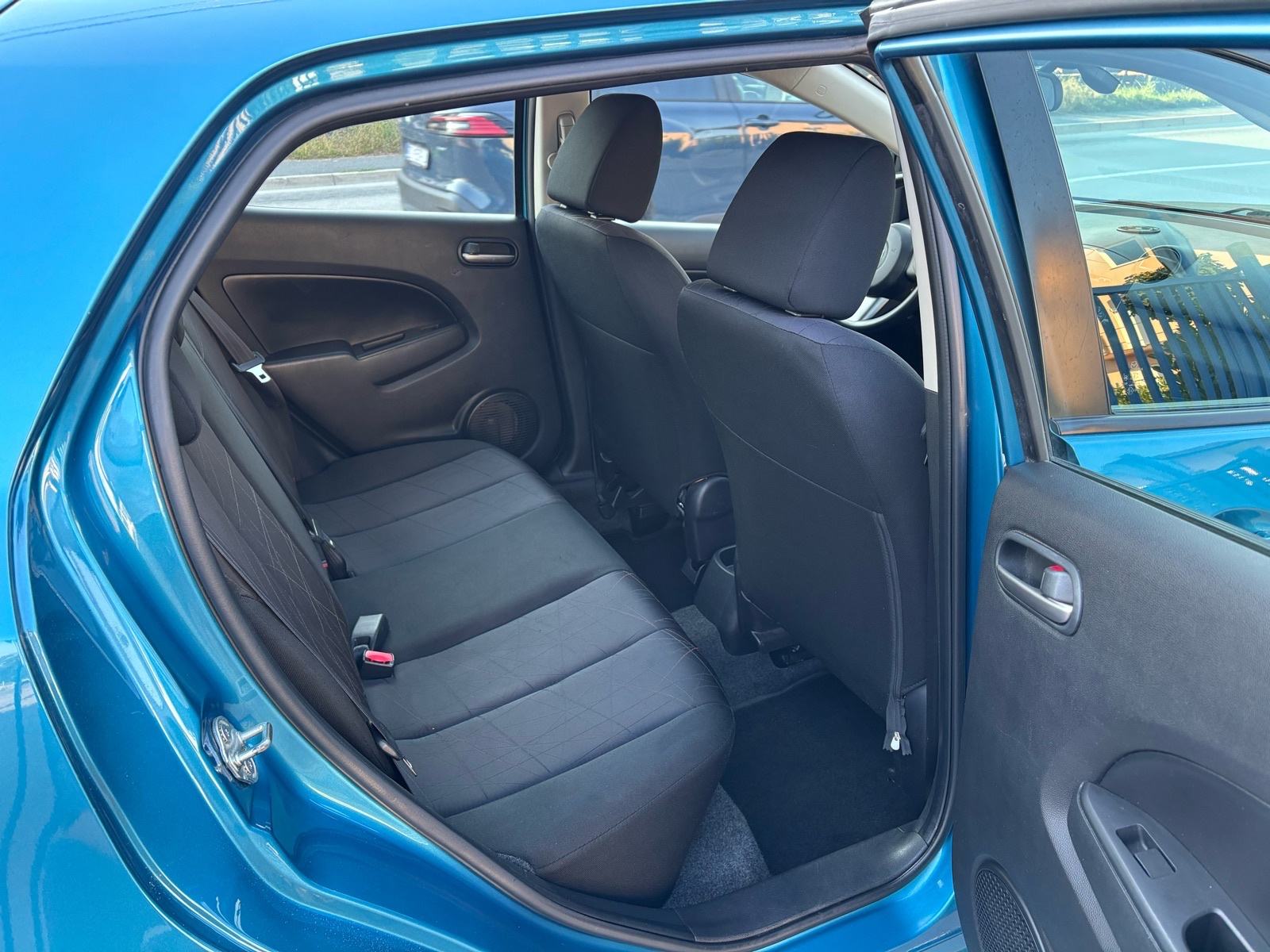 Mazda 2 1.6d, CD95, Reg1god.,Održavana,Full oprema!, fotografija 15