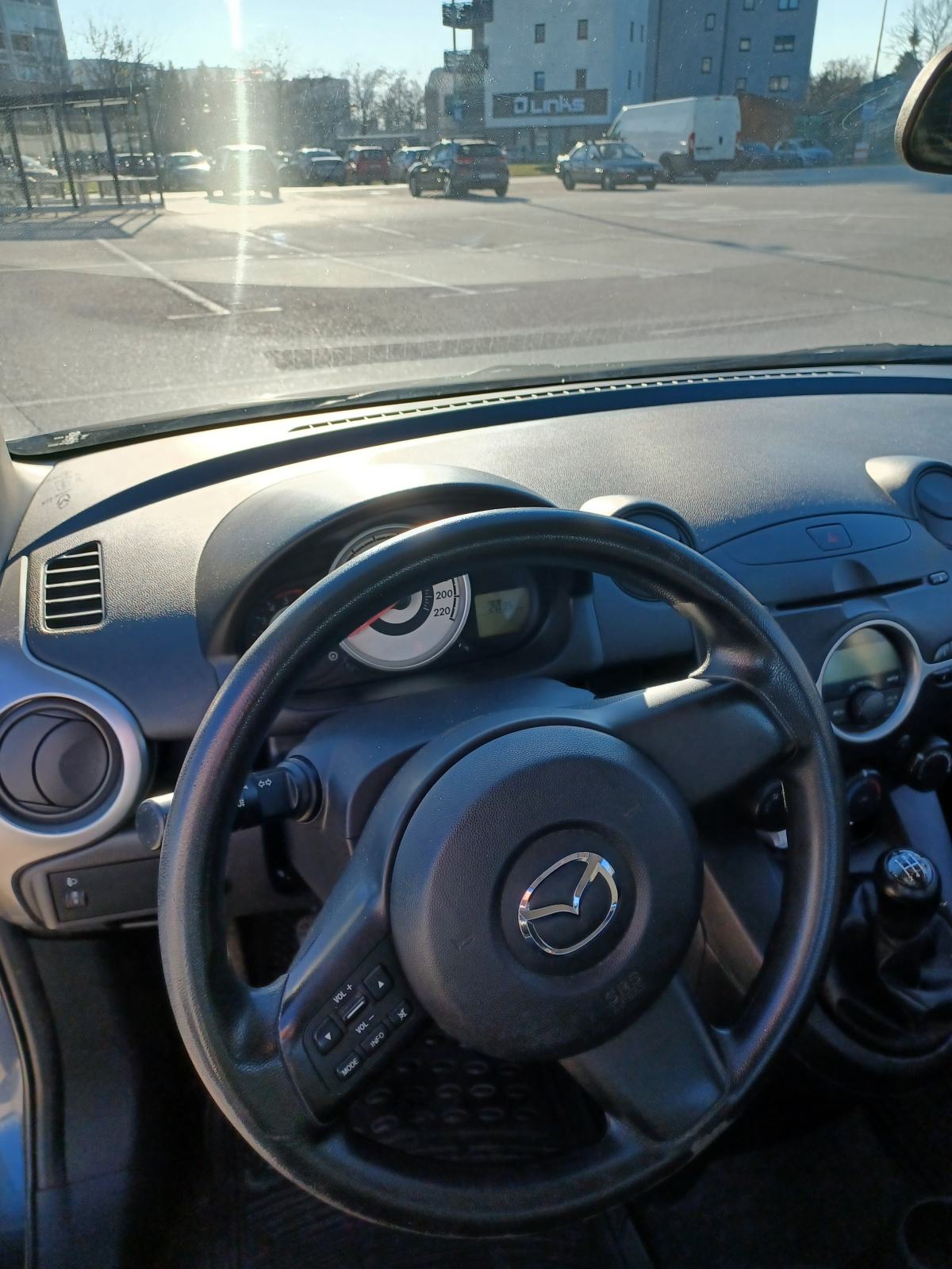 Mazda 2 1.4 CDI, fotografija 7