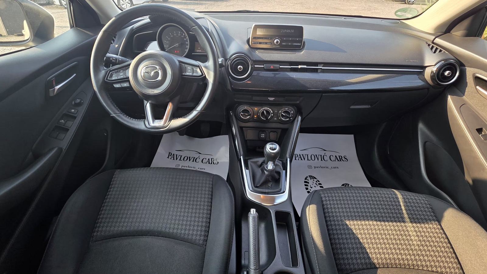 Mazda 2 1.5 16V Klima, fotografija 9