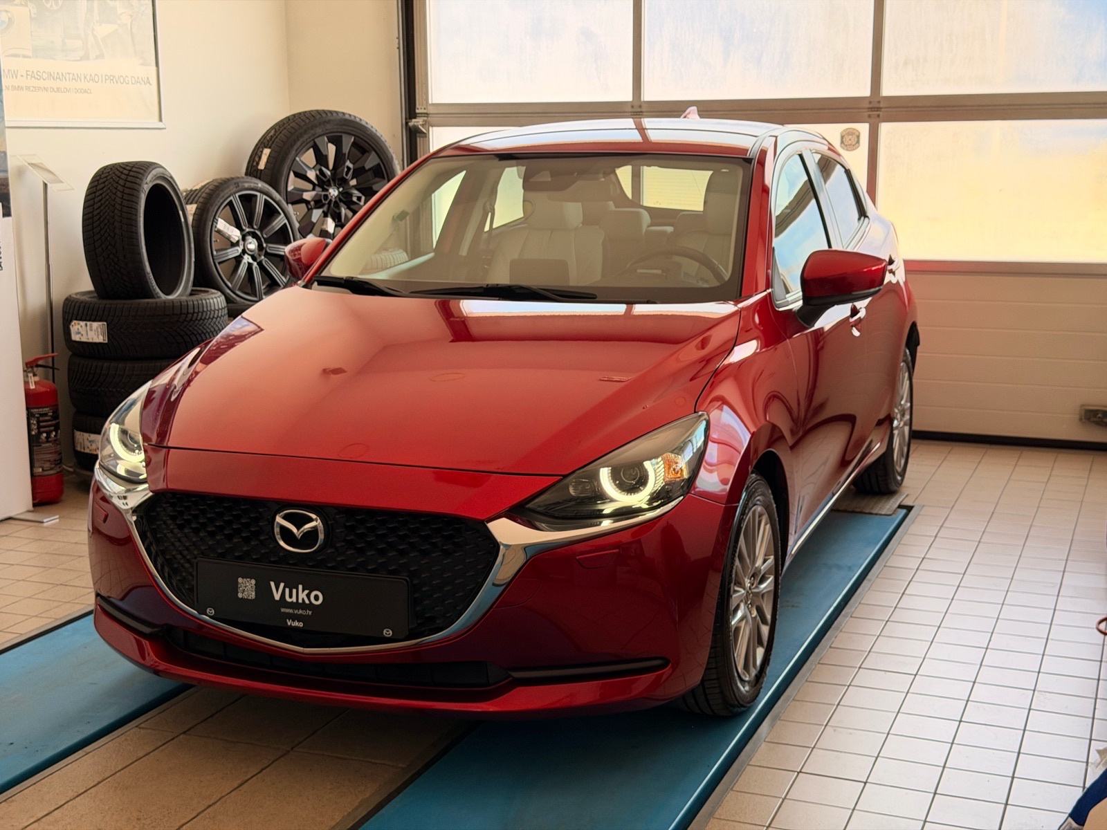 Mazda 2 G90 Takumi plus, fotografija 3