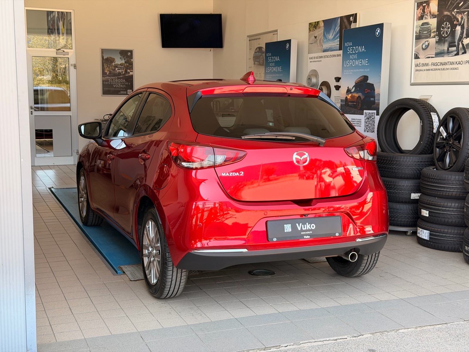 Mazda 2 G90 Takumi plus, fotografija 4