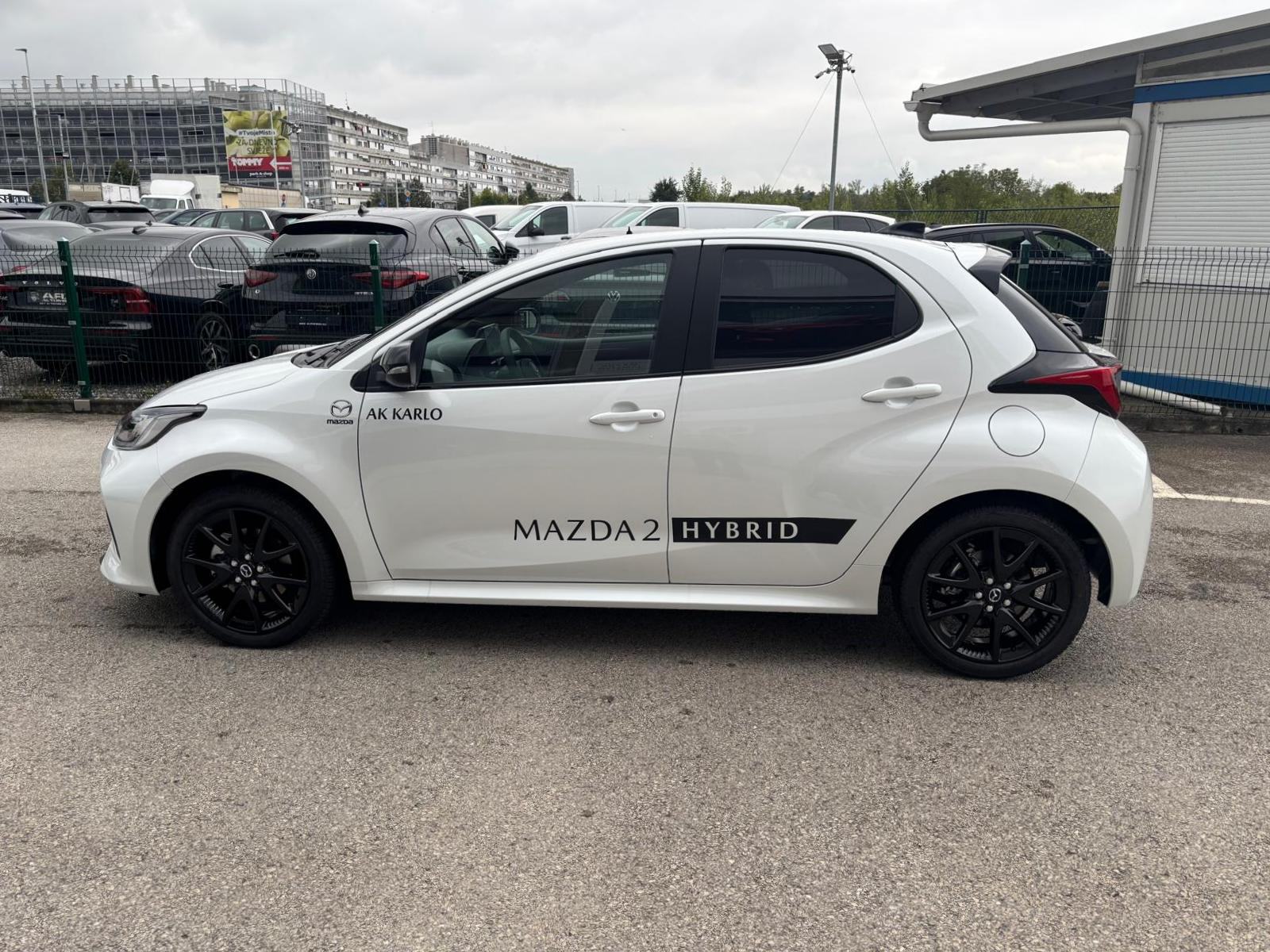 MAZDA 2 HYBRID 1.5 116 AT HOMURA ***UŠTEDA 6.500€***, fotografija 3