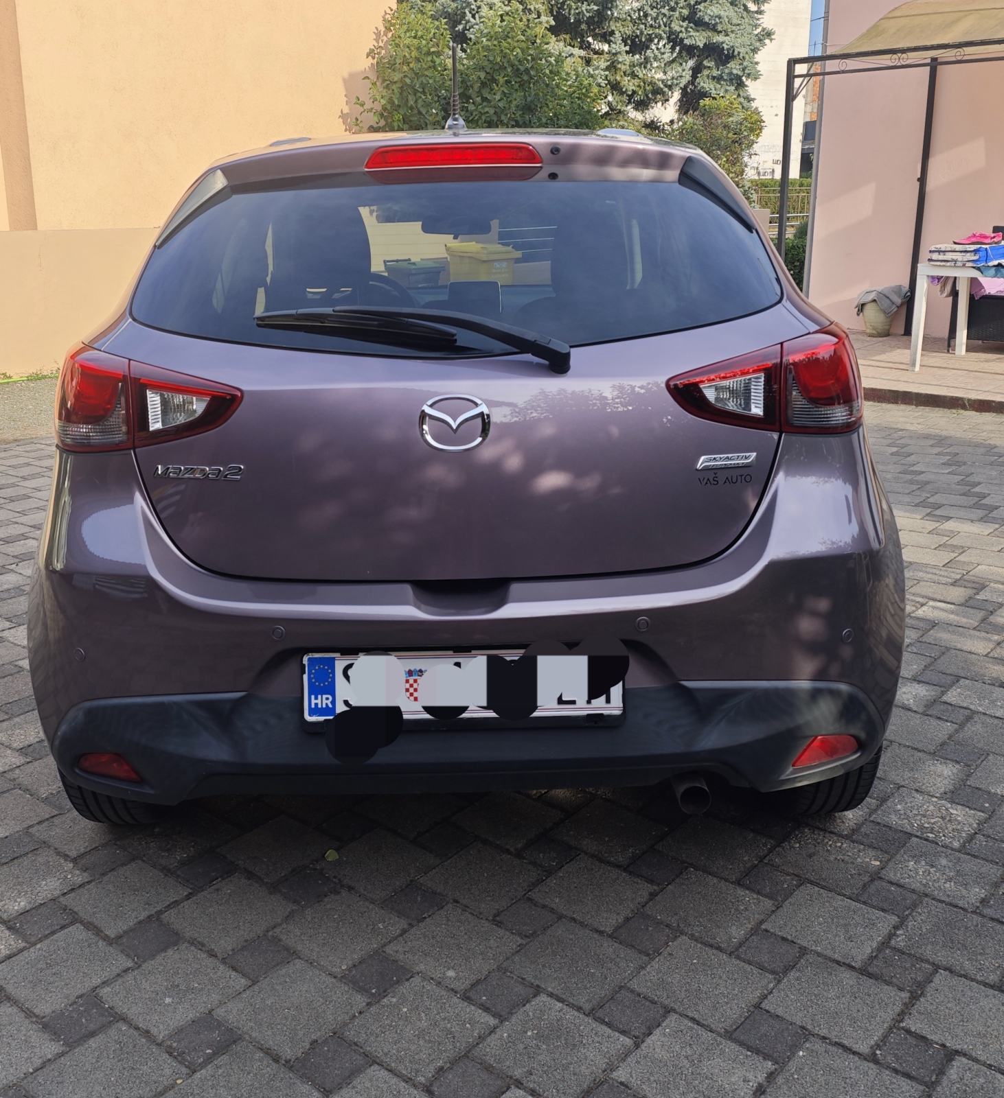 Mazda 2 SKAYACTIVE samo 80TKM, fotografija 10