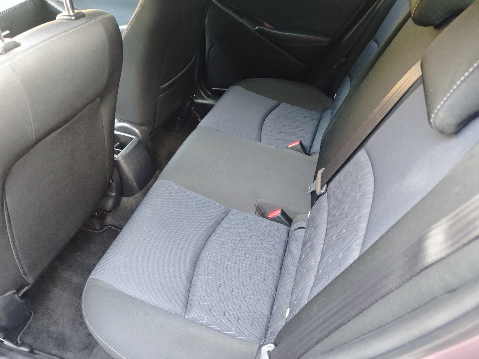 Mazda 2 SKAYACTIVE samo 80TKM, fotografija 16