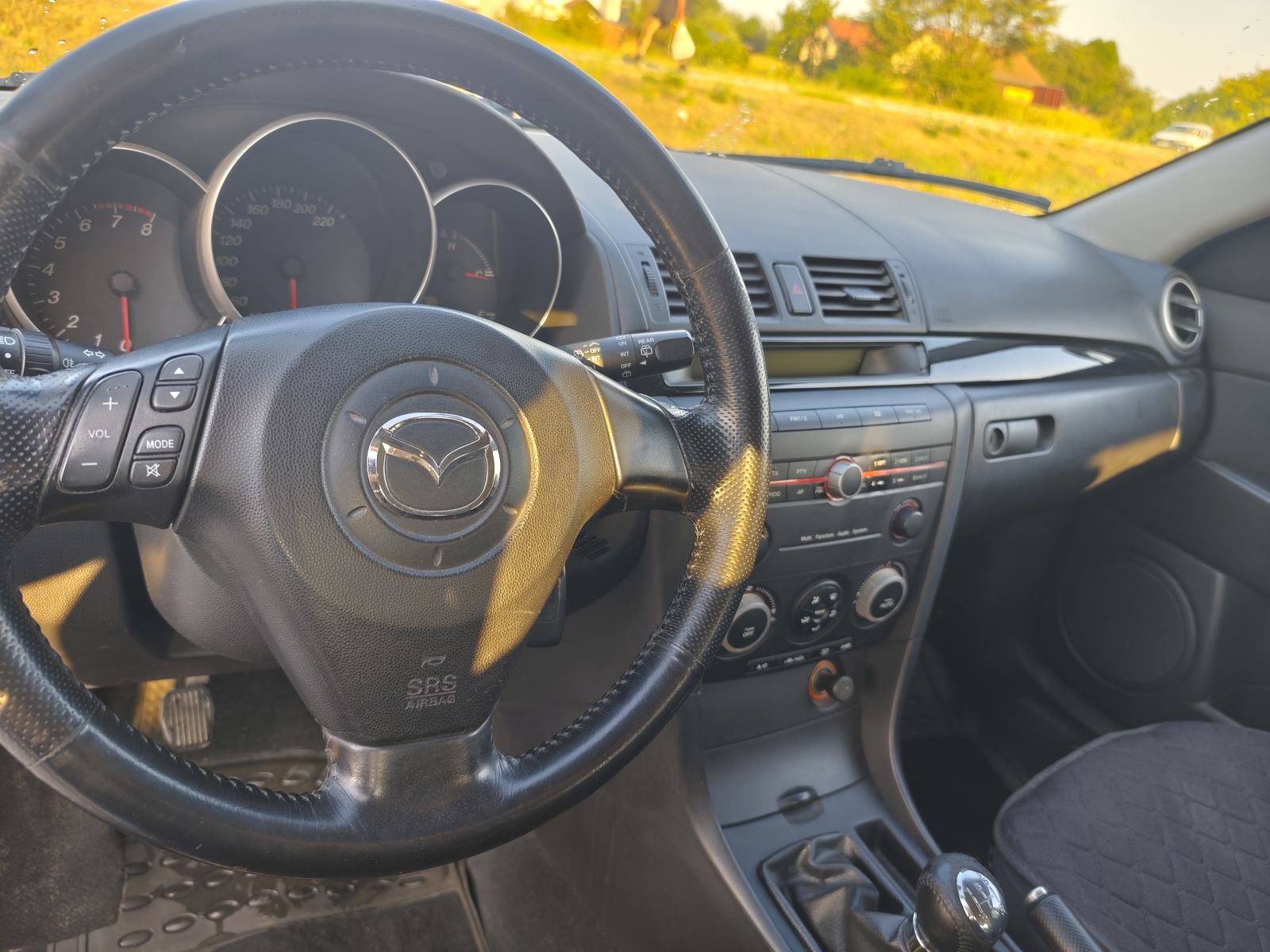Mazda 3 1.4 I, fotografija 5