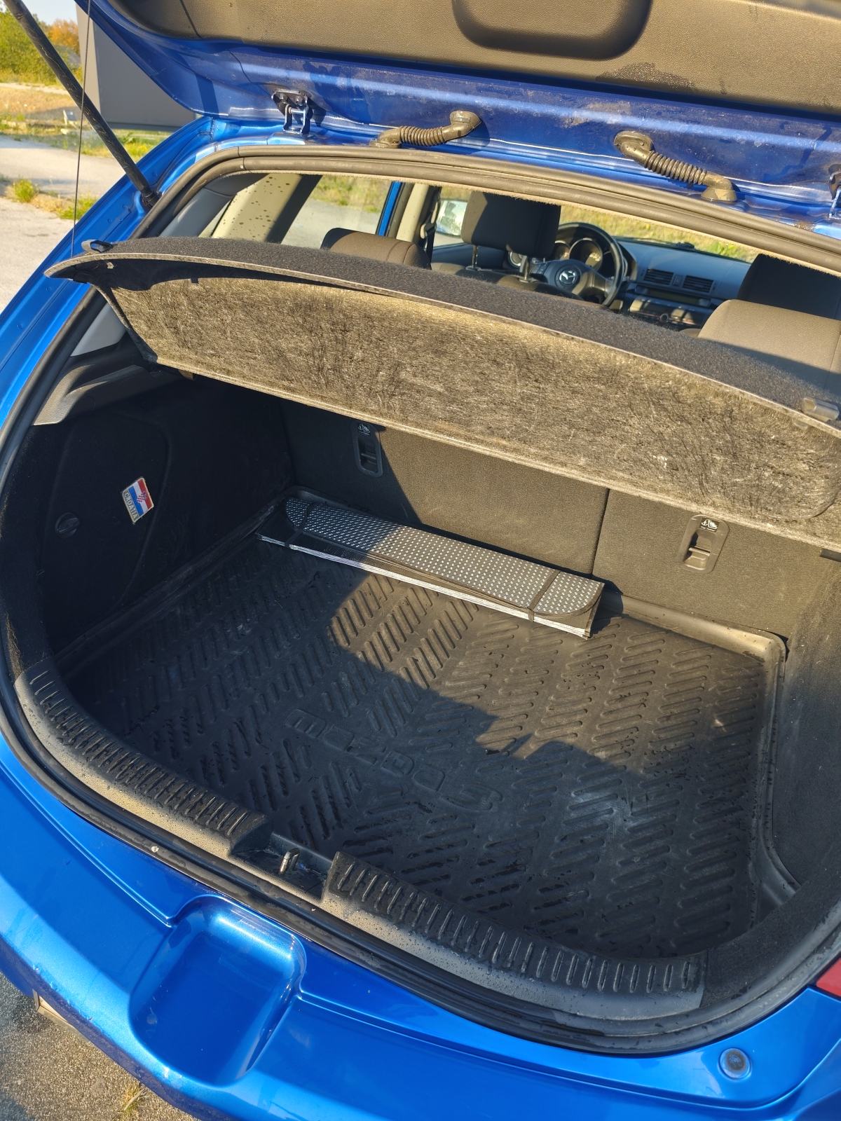 Mazda 3 1.4 I, fotografija 7