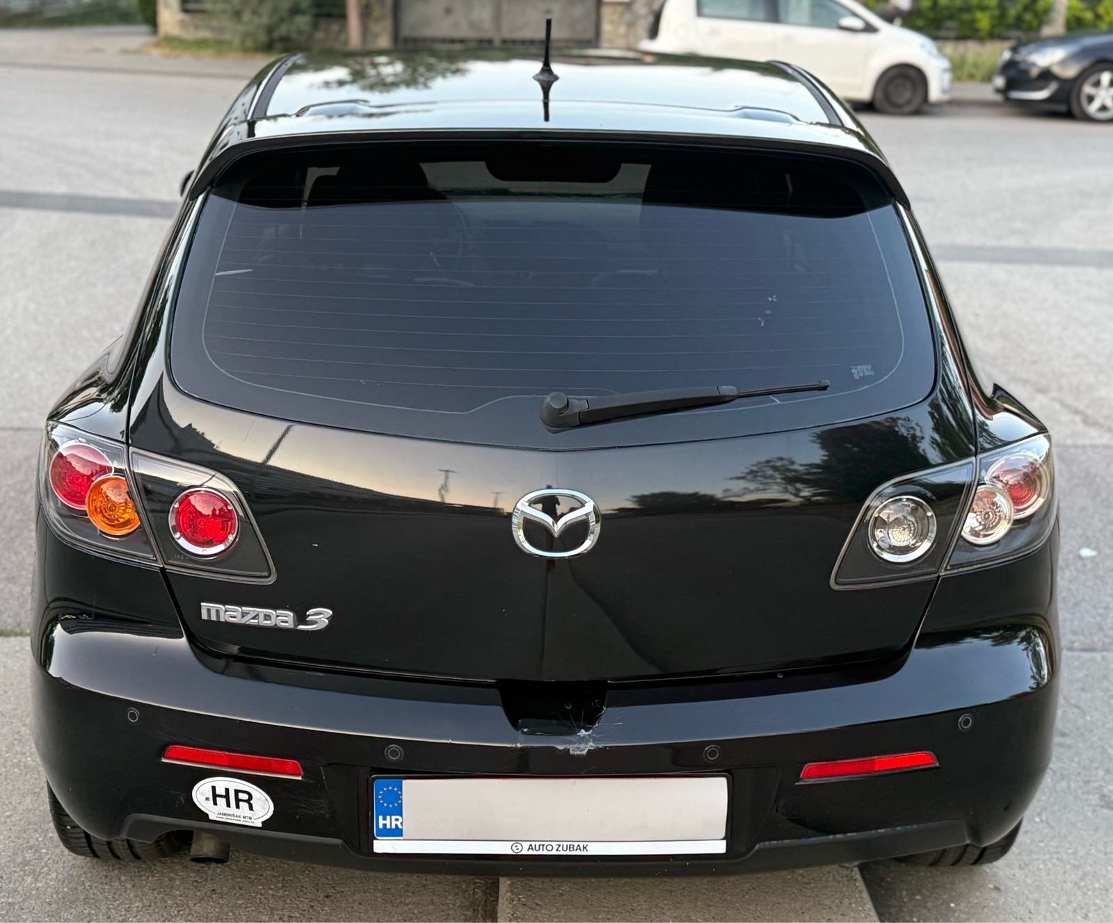 Mazda 3 1.6 CD•KOŽA•KLIMA•ALU FELGE•KAO NOV•, fotografija 9