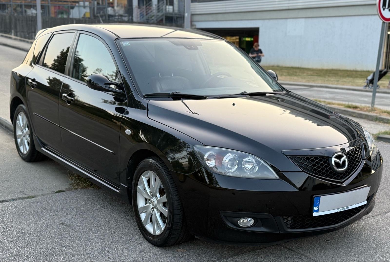 Mazda 3 1.6 CD•KOŽA•KLIMA•ALU FELGE•KAO NOV•, fotografija 4