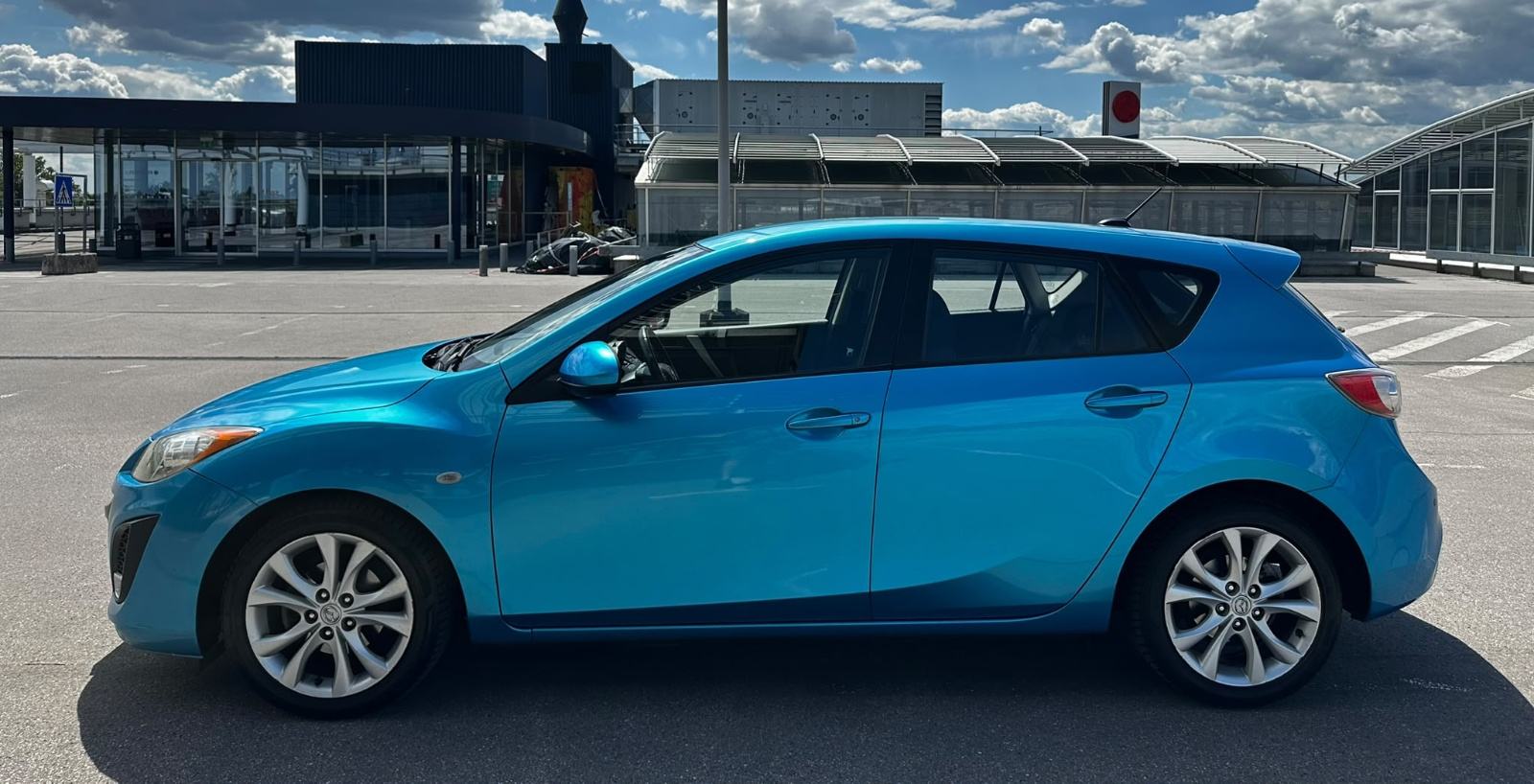 Mazda 3 1,6 CD*Odlično stanje*Veliki servis*Reg.02/27*Klima*, fotografija 8