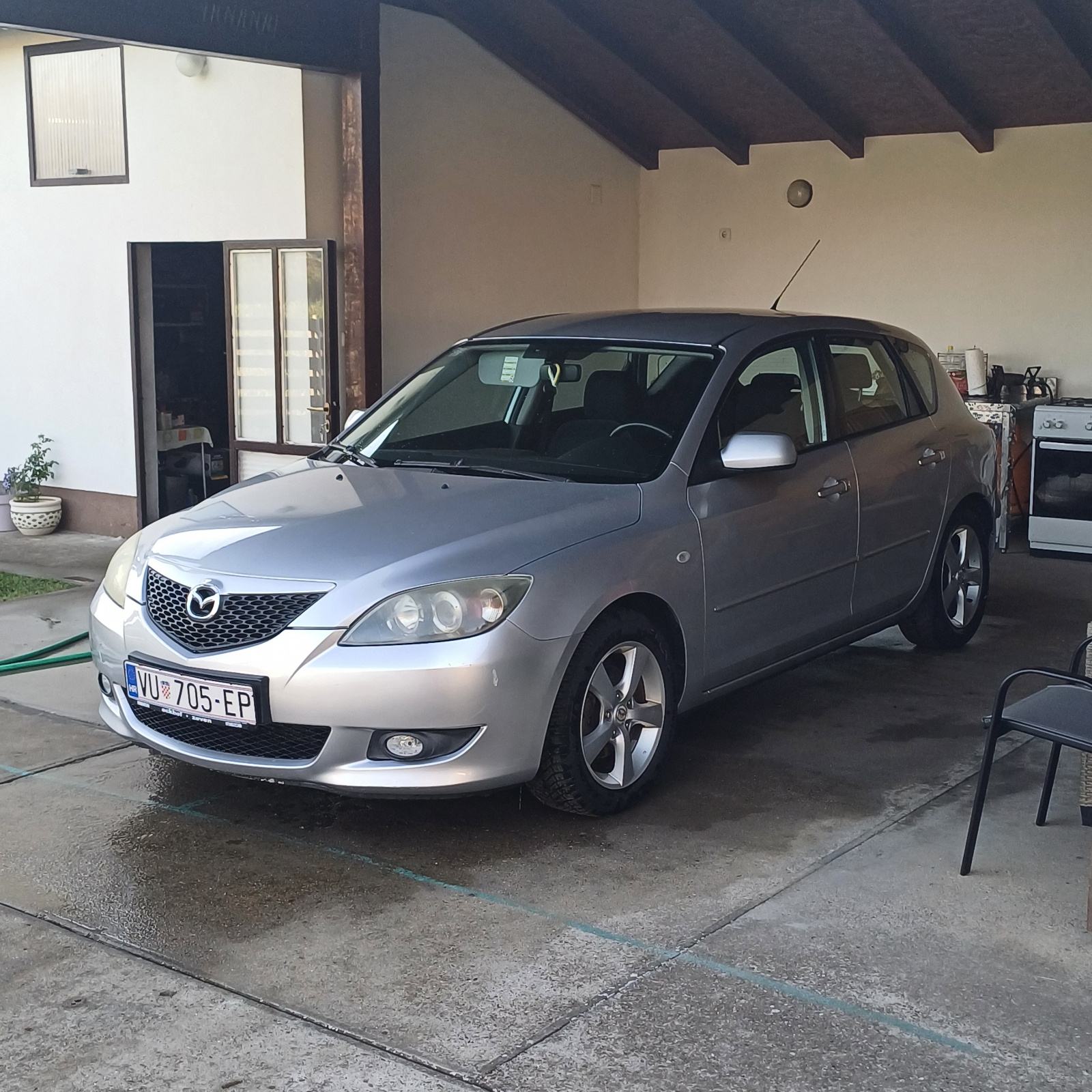Mazda 3 1,6 i CE automatik, fotografija 3