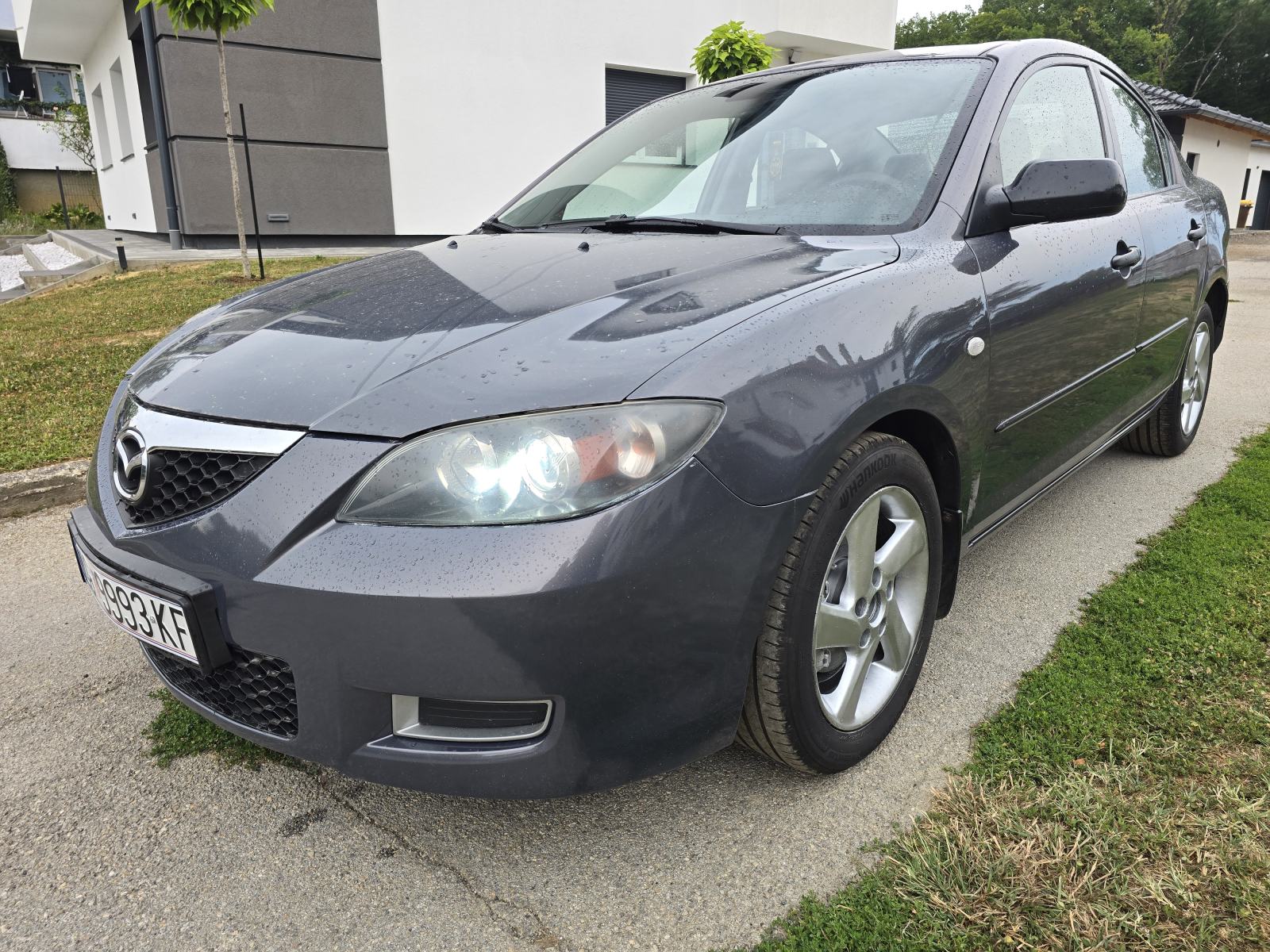 Mazda 3 1.6 diesel 80 kw. Reg 4/2027 može na kreditne kartice, fotografija 3
