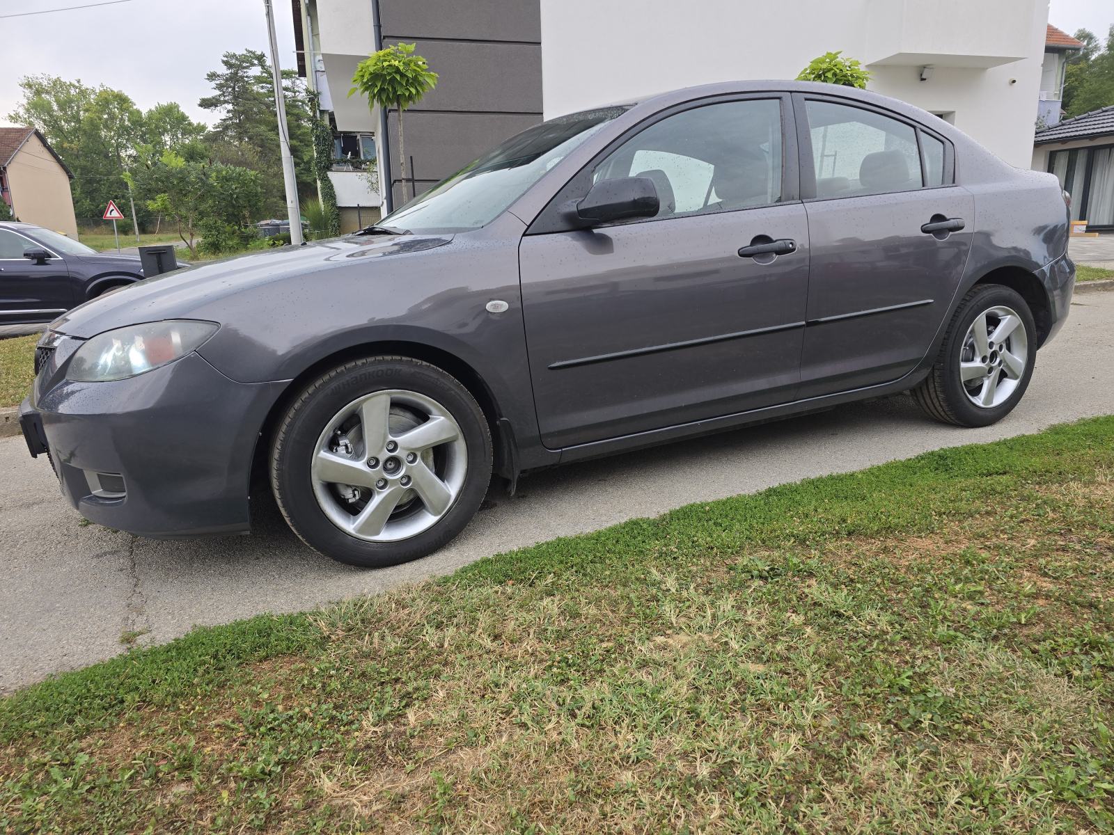 Mazda 3 1.6 diesel 80 kw. Reg 4/2027 može na kreditne kartice, fotografija 12