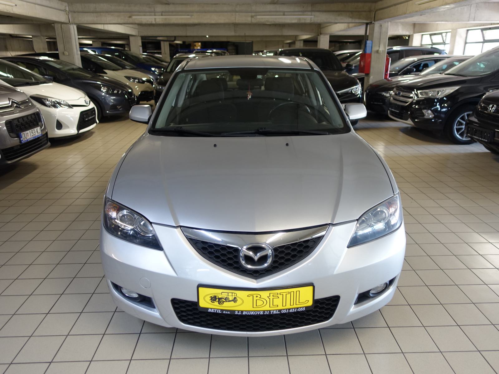 Mazda 3 1,6 i TE / HR auto / REG. DO 10/2026., fotografija 8