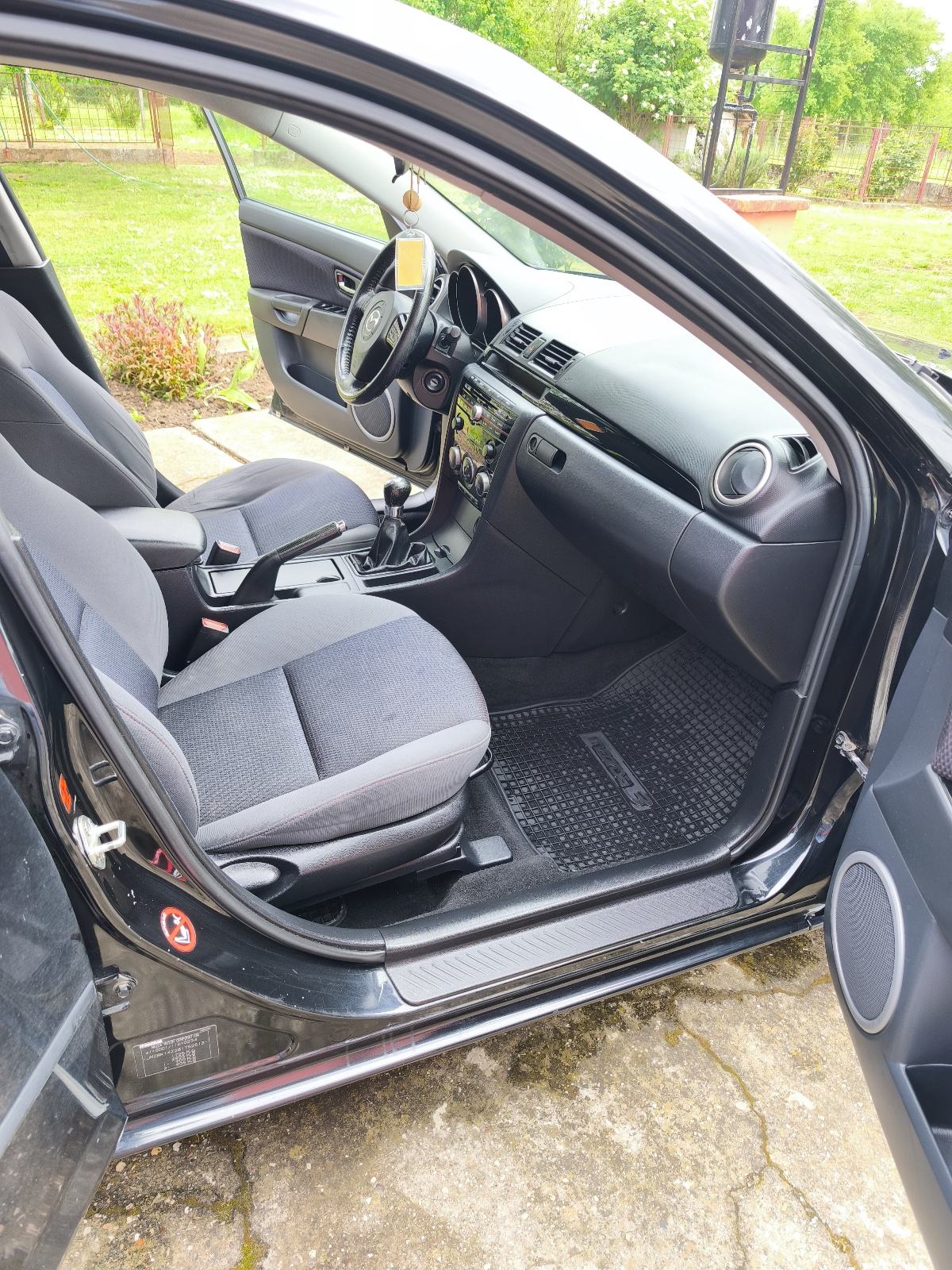 Mazda 3 1,6 i TE +BRC plin REG 07/2027., fotografija 8