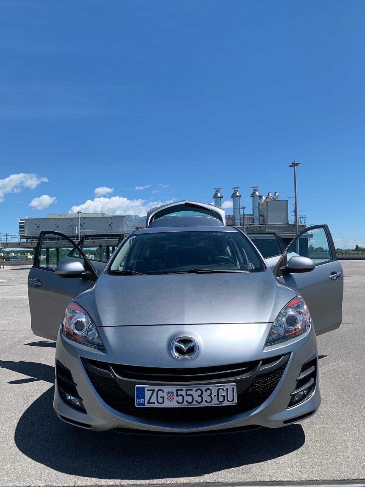 Mazda 3 1,6 CD 85kW/115KS 151.047km, REGISTRIRAN GODINU DANA, fotografija 13