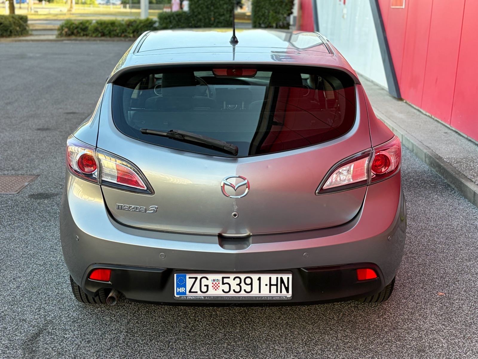 ••MAZDA 3 1.6I 2009 GODINA REDIZAJN REGISTRIRANA GODINU DANA!!!, fotografija 6