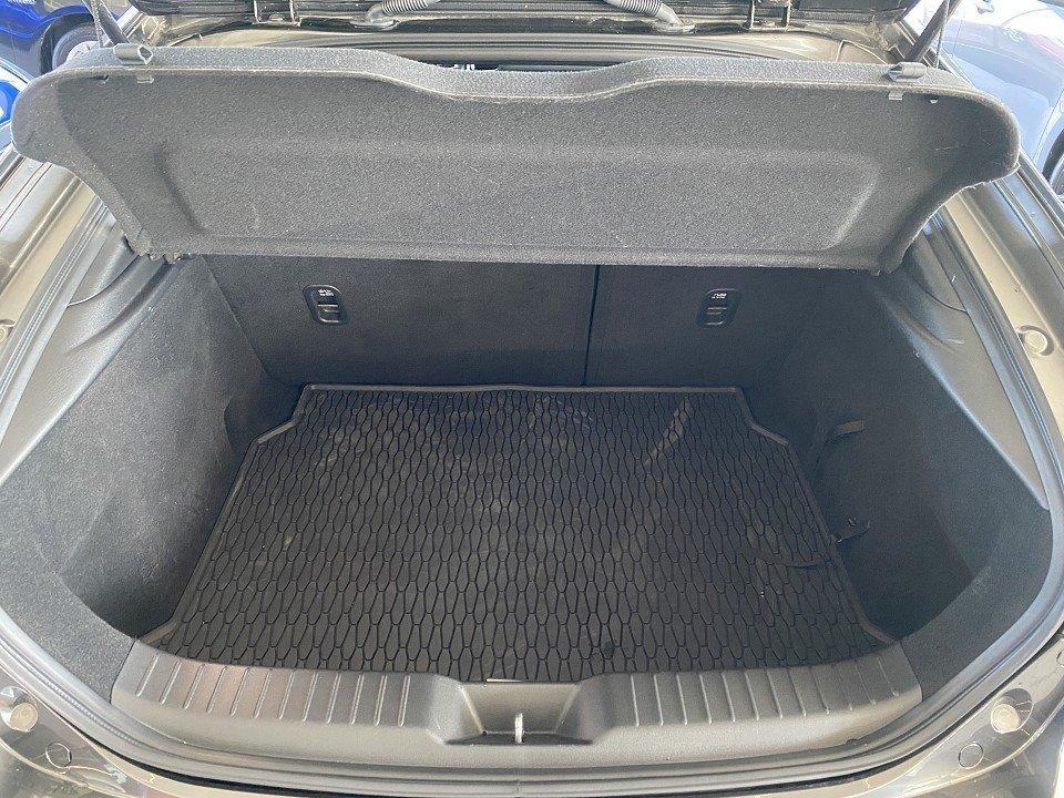 Mazda 3 2.0 SkyActiv-X 180 4X4 BOSE MATRIX-LED i-Activsense-Paket ACC, fotografija 16
