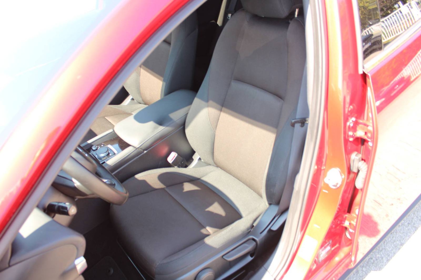 Mazda 3 2.0 X186 *HEAD-UP, LED, NAVIGACIJA, KAMERA* - nije uvoz, fotografija 11