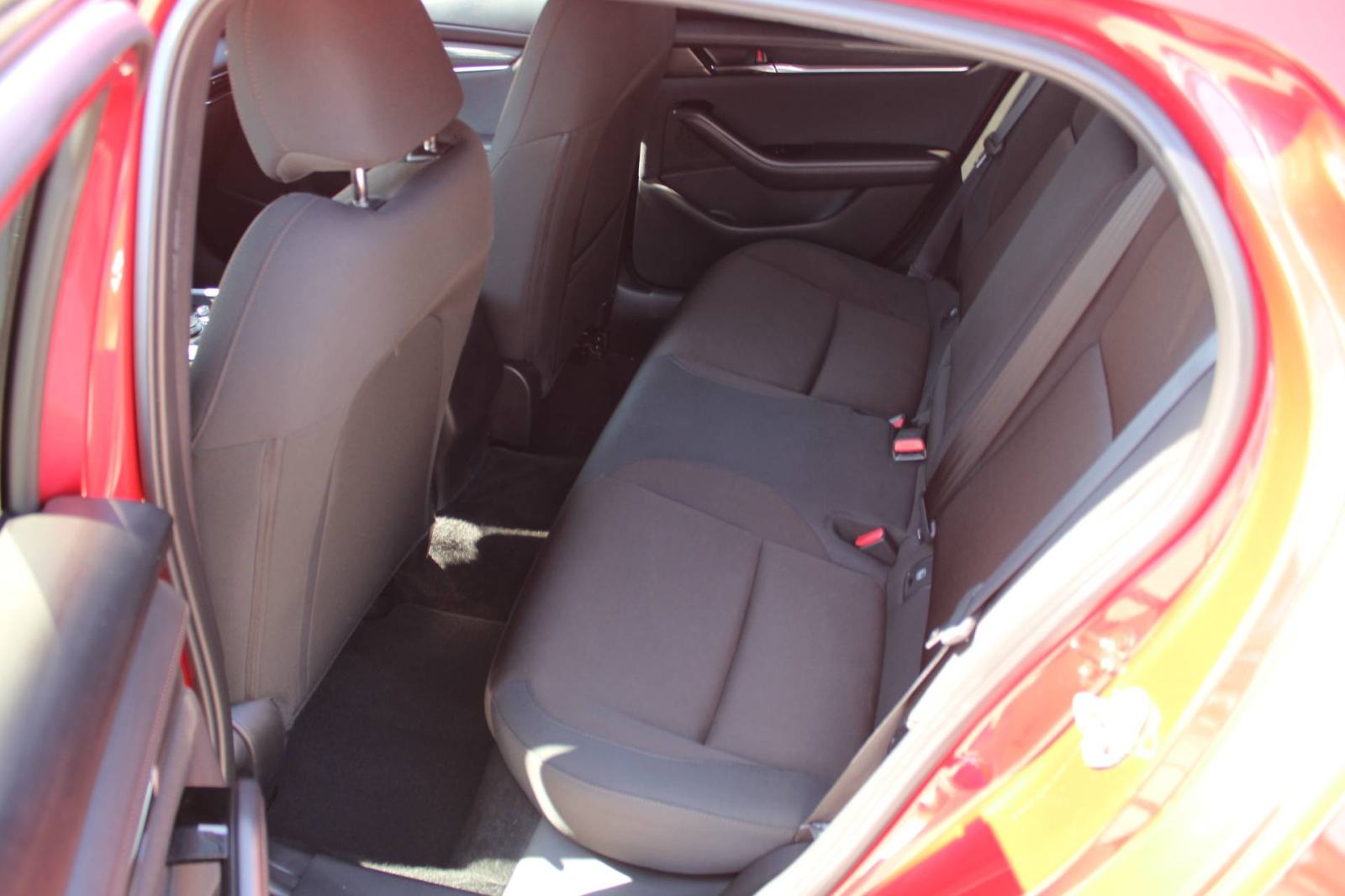Mazda 3 2.0 X186 *HEAD-UP, LED, NAVIGACIJA, KAMERA* - nije uvoz, fotografija 12