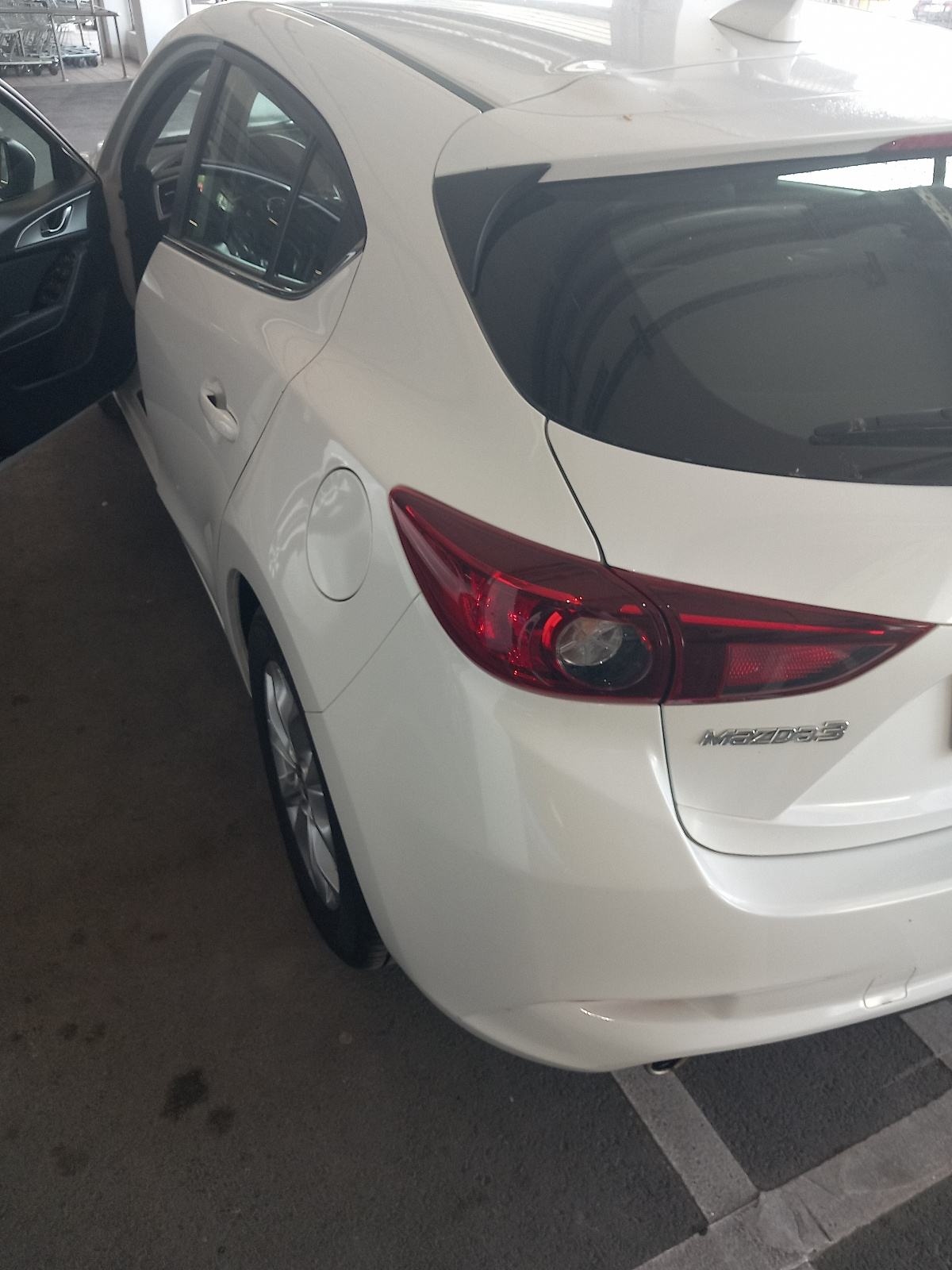 Mazda 3 2.0 benzin, fotografija 6