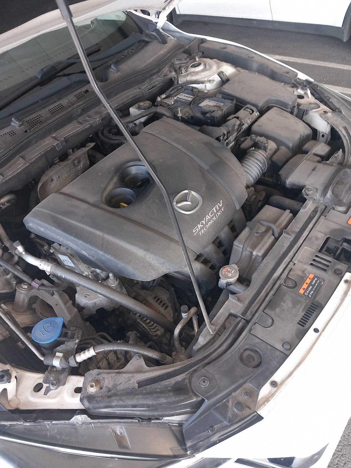 Mazda 3 2.0 benzin, fotografija 12