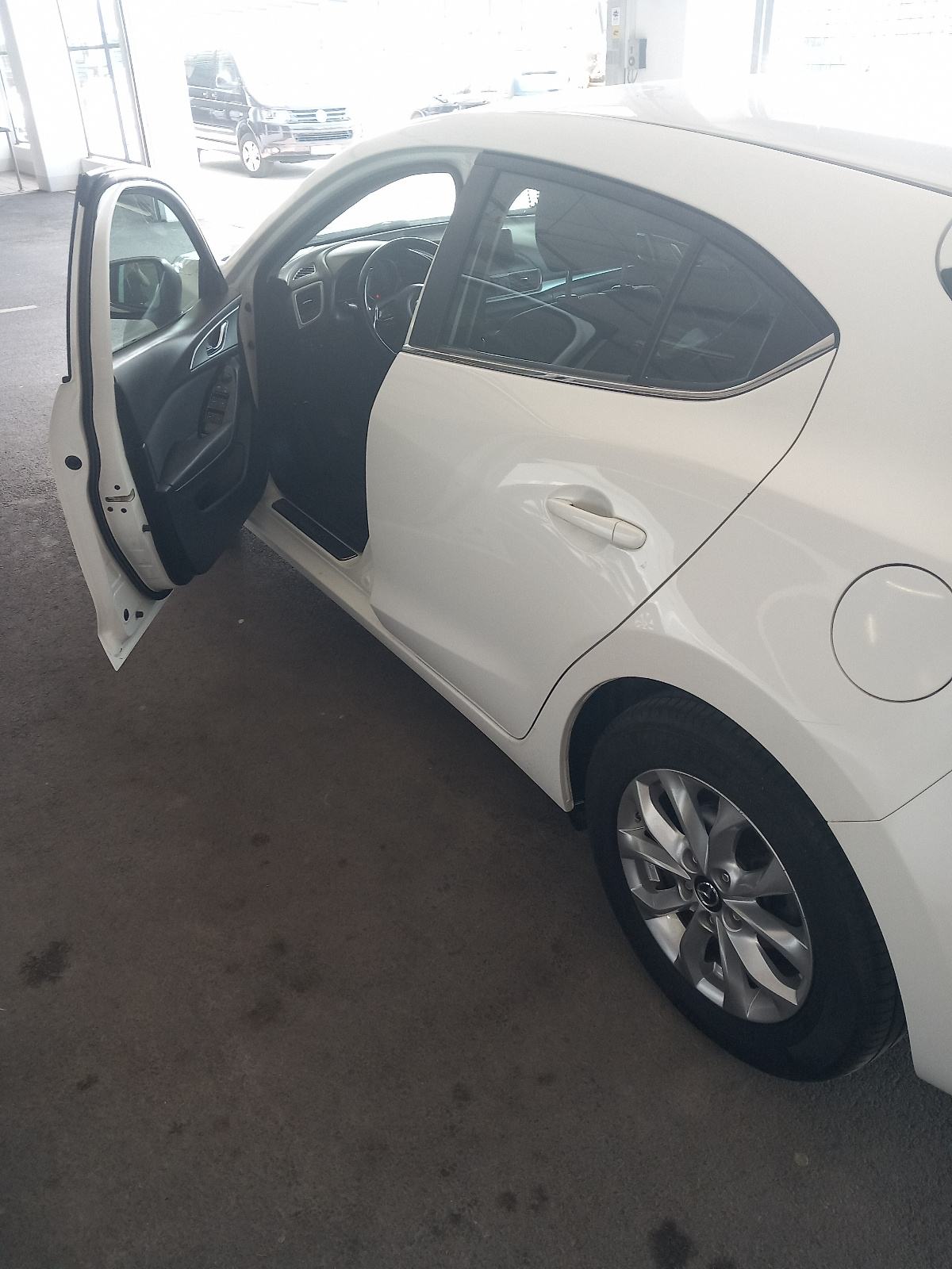 Mazda 3 2.0 benzin, fotografija 8
