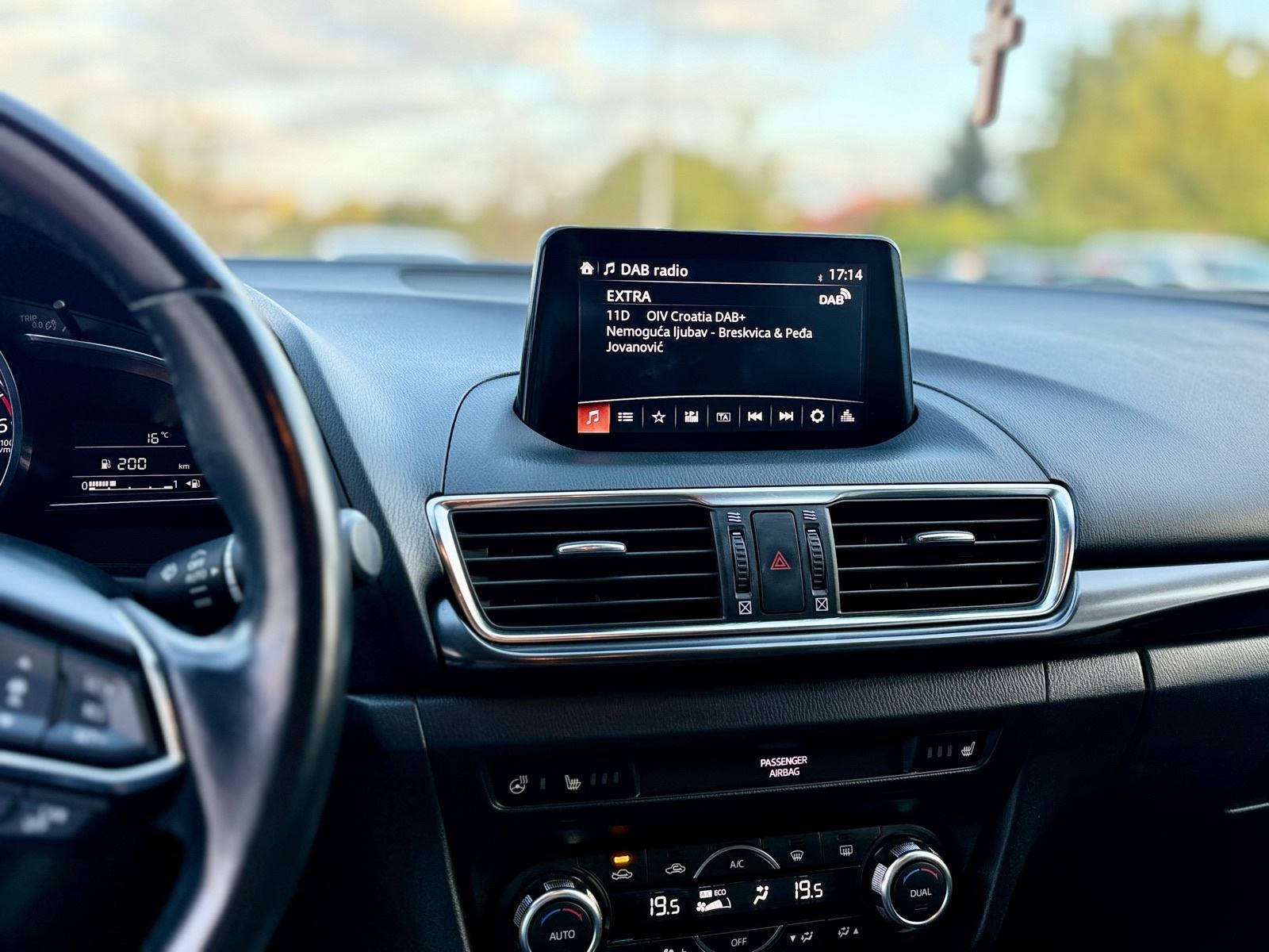 Mazda 3 2.2 CD150, fotografija 10