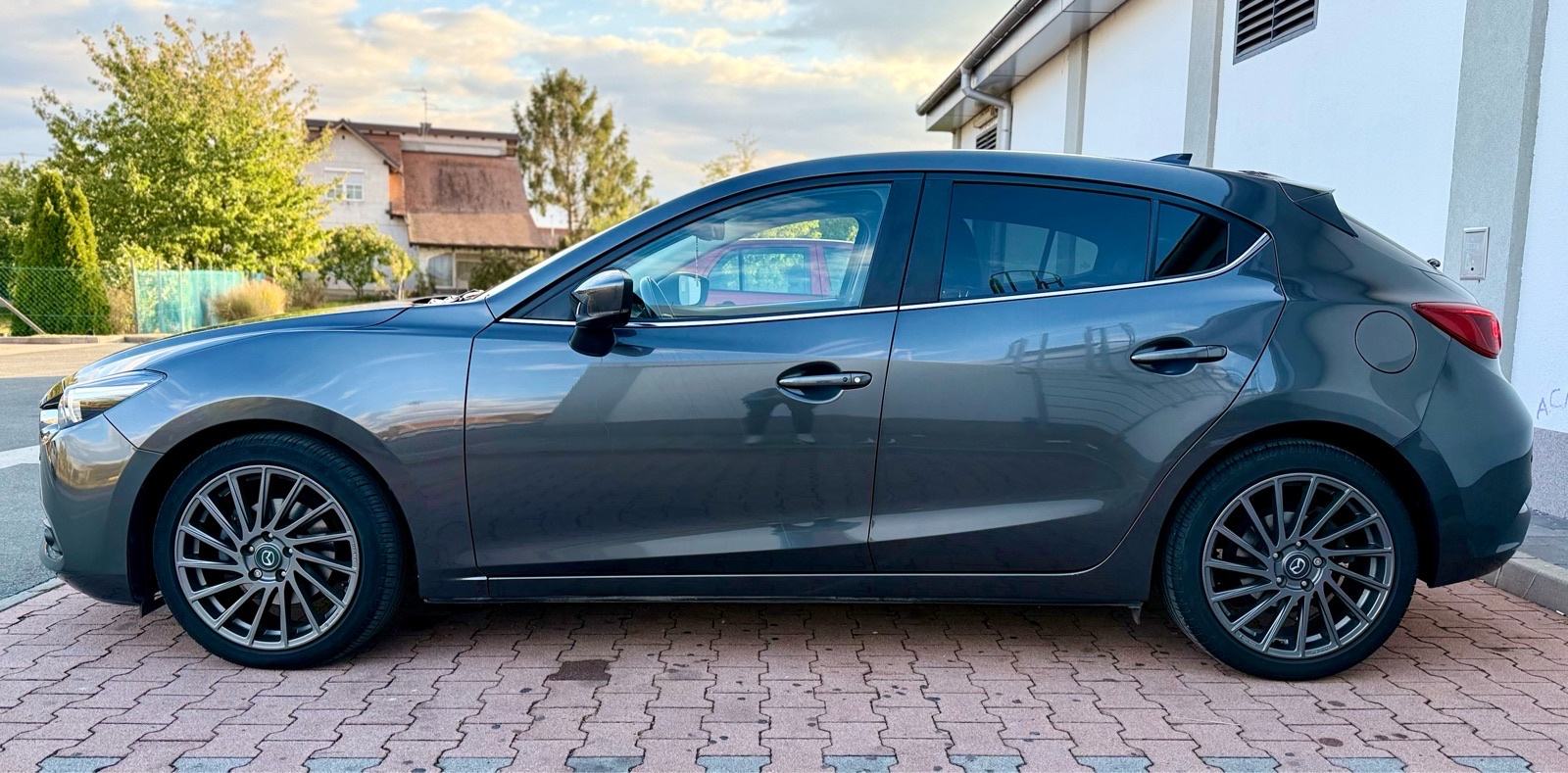 Mazda 3 2.2 CD150, fotografija 2