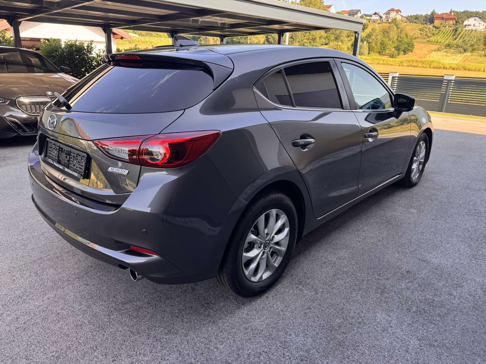 MAZDA 3 2.2 D REVOUTION TOP ,DIESEL , 110 KW, fotografija 3